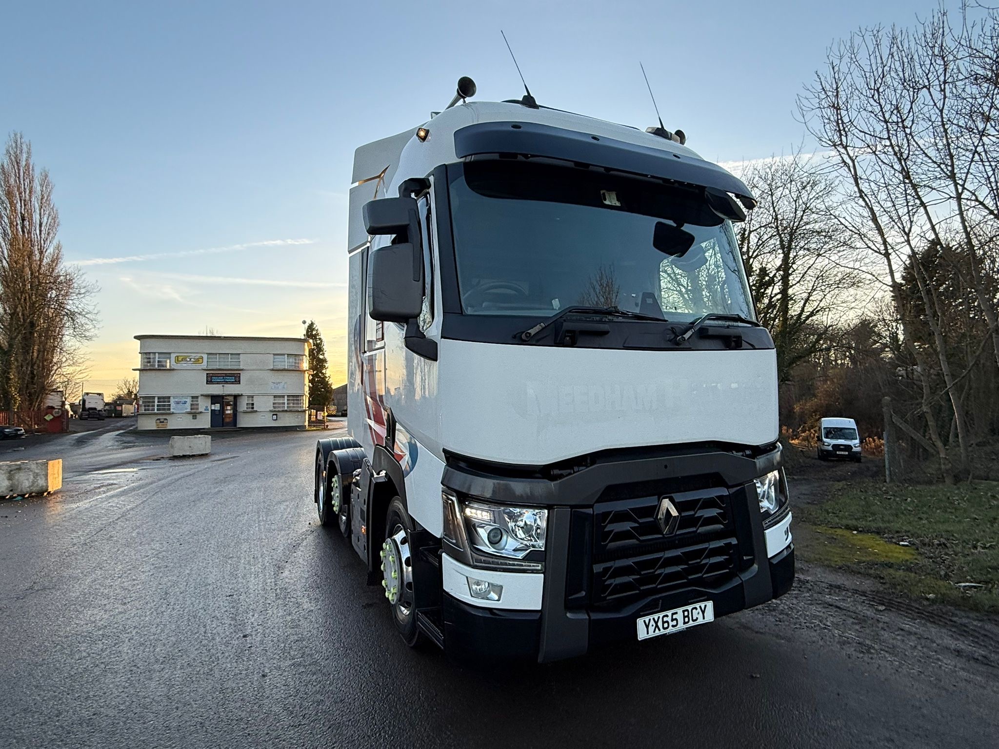 Ccc97739 A227 4447 854c E5cabeeb061f