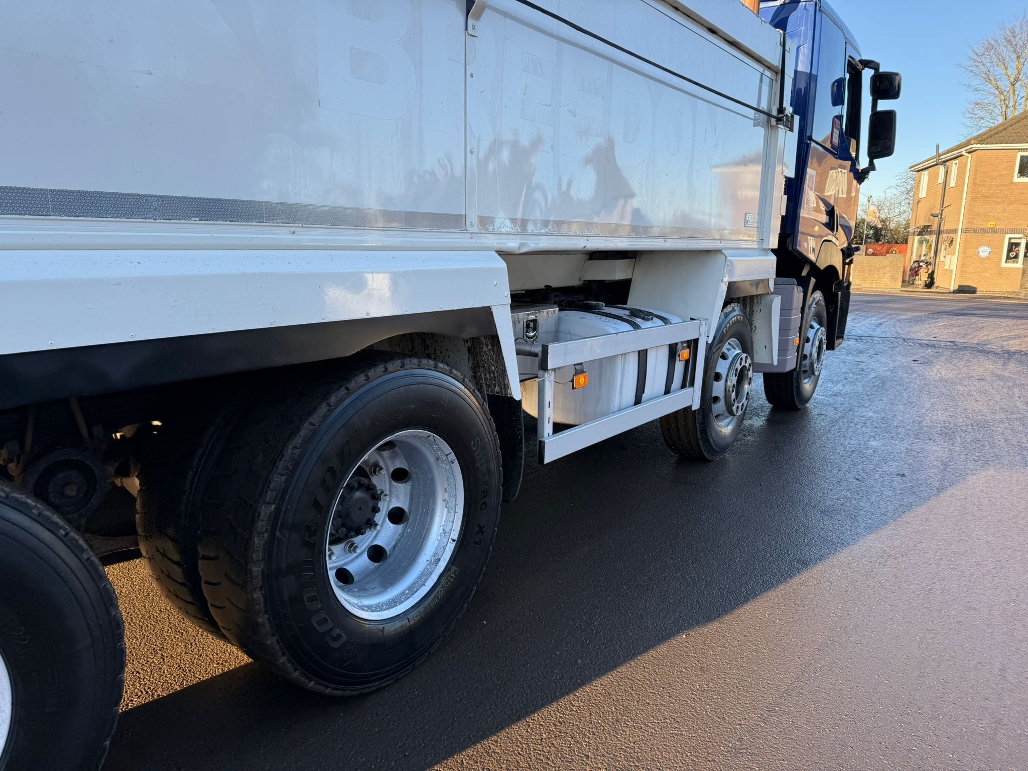 Cce83a9f 869e 4edf 9ab1 643b9e1a40a0