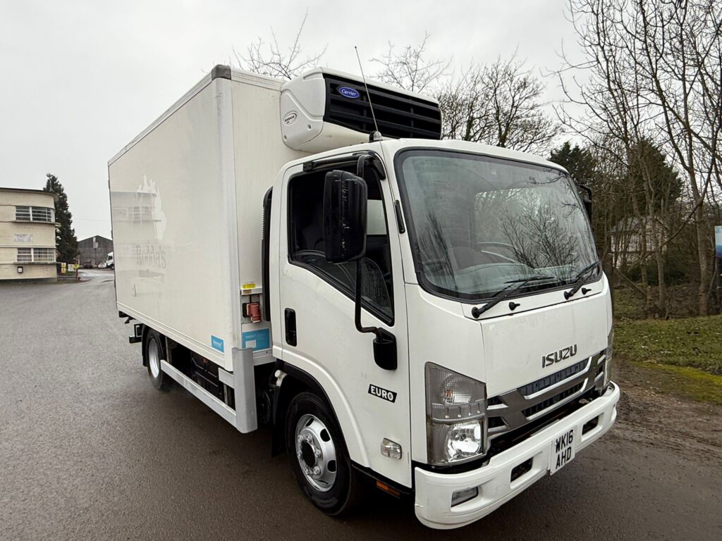 2016 Izuzu Refrigerated Truck