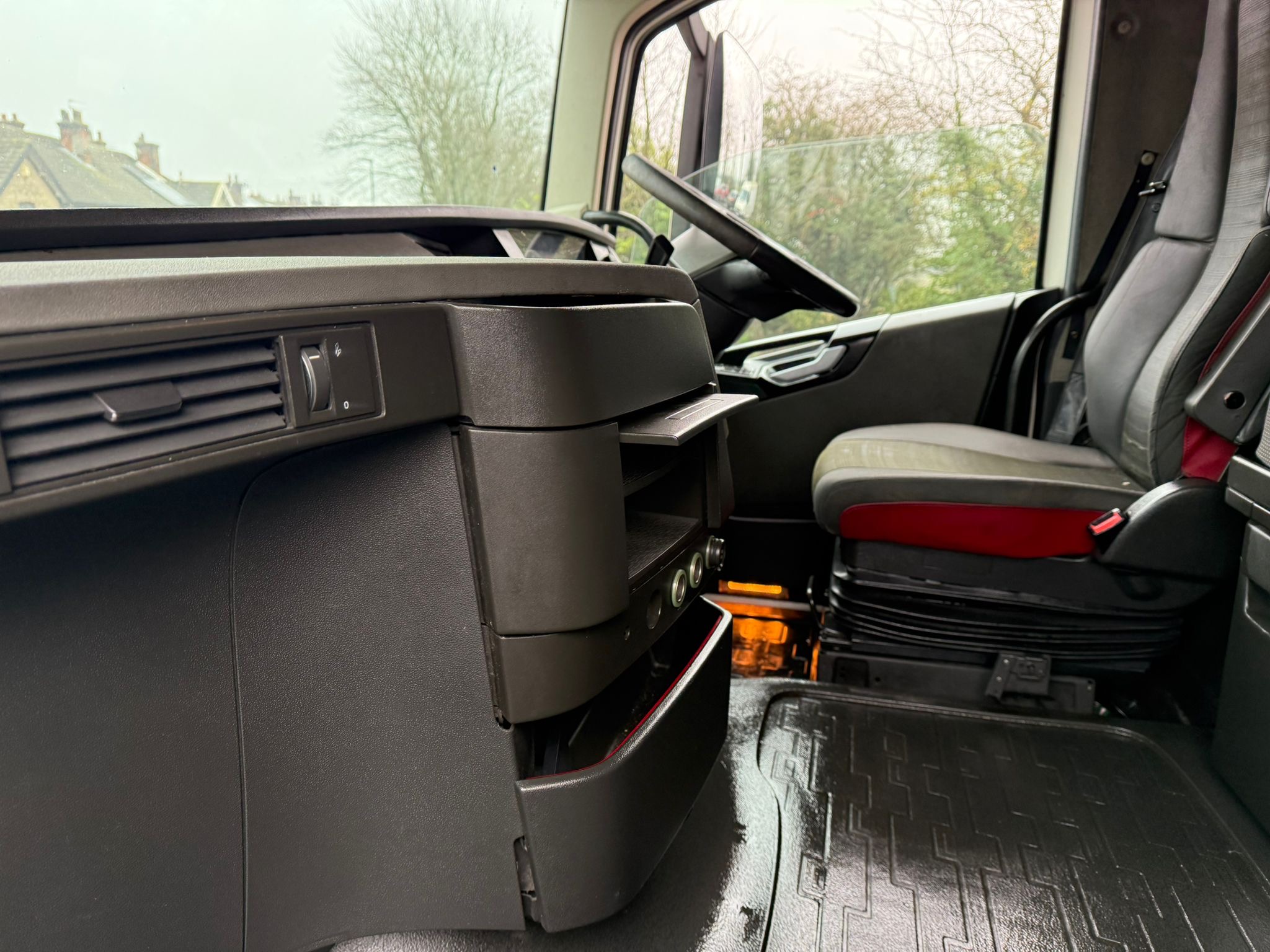 De43ea9e 9b9c 41fb 94fc 8e1c4faa6e94