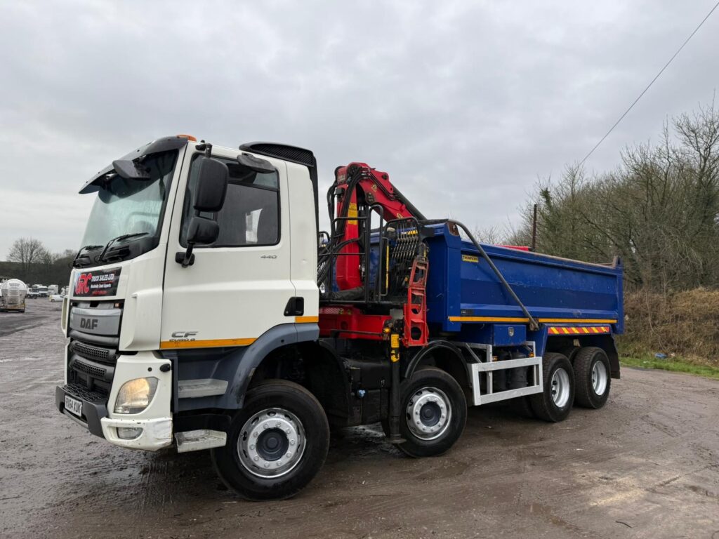 2015 DAF CF Tipper/ Grab Truck
