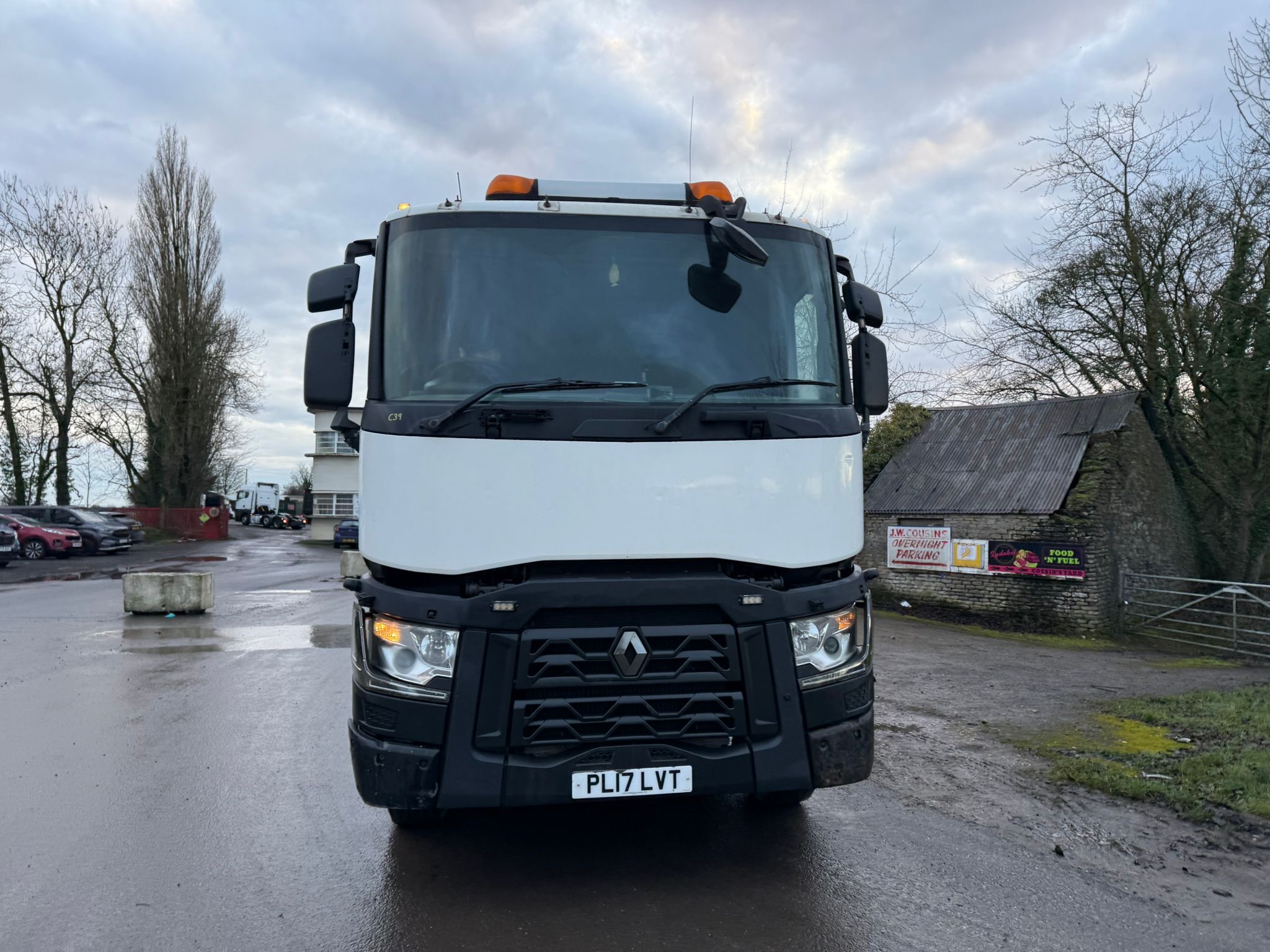 E5029140 6c31 4d7c A876 52e1cc38808a