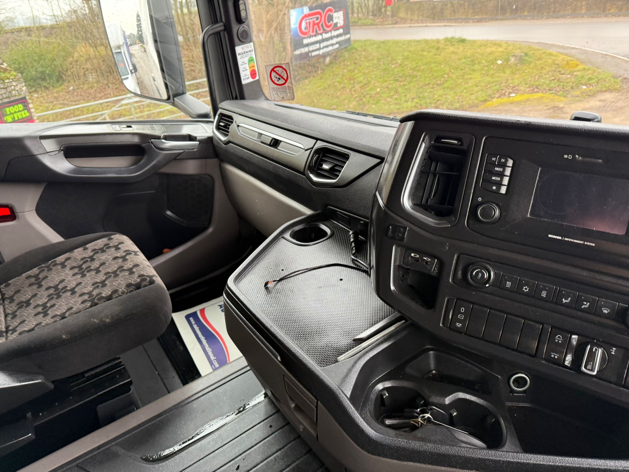 Ecd9f988 859d 4a15 Bee7 E7342f4038bc