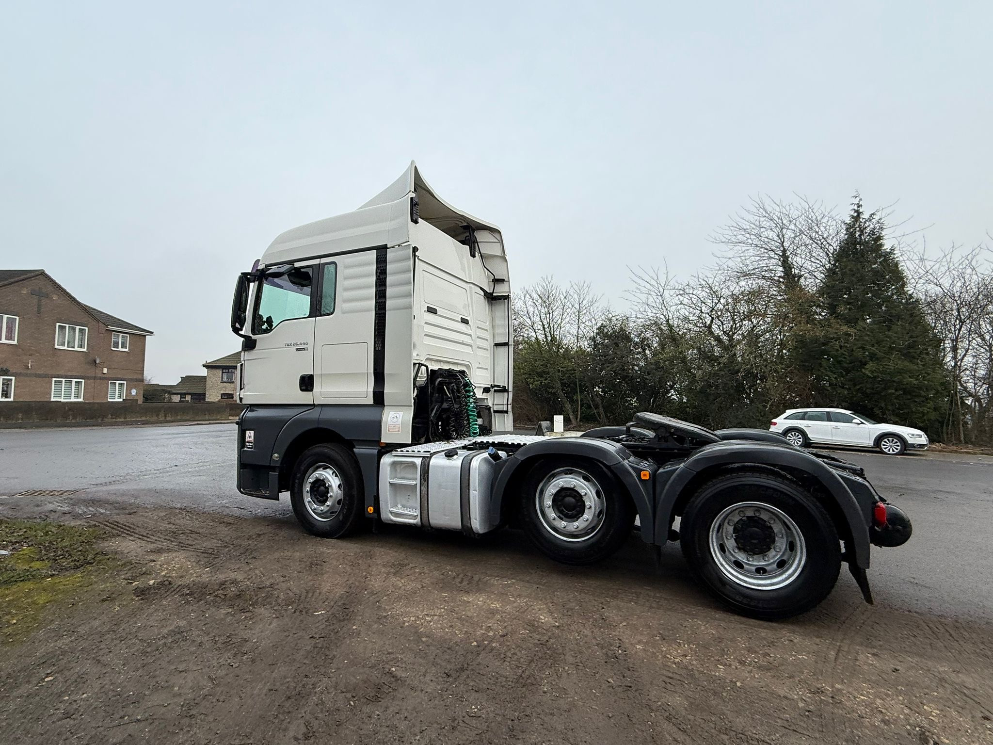 Edccb8c0 Ff59 4627 Ad98 8e0770683339