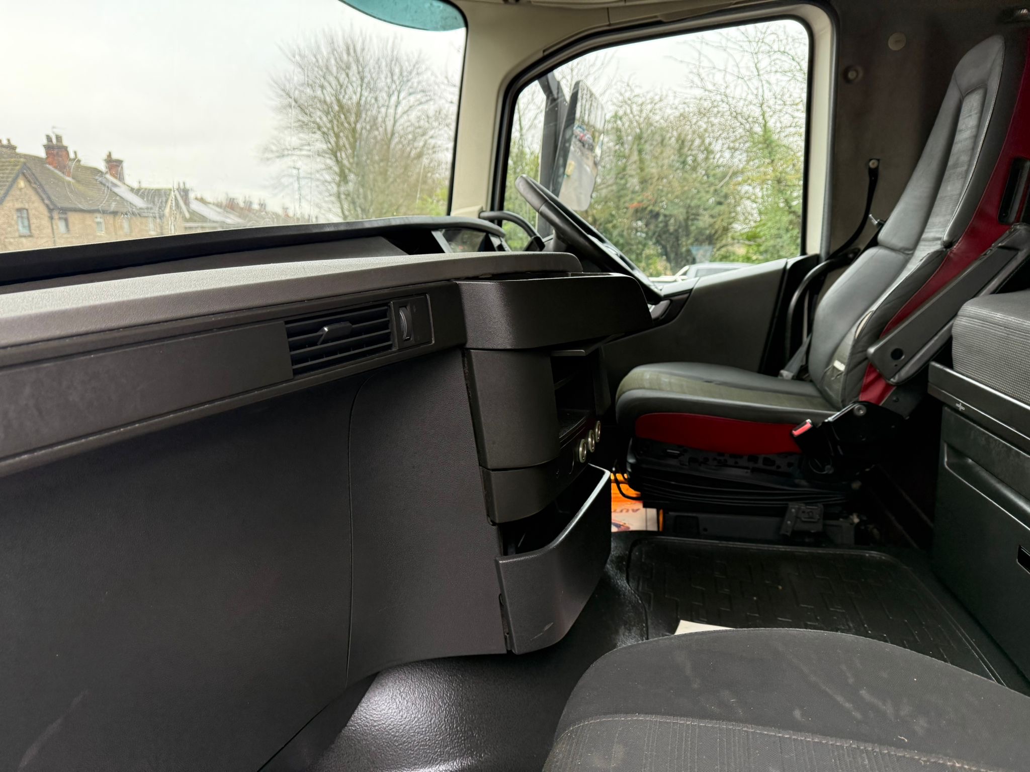 Fcbe9e8c C8c4 44b5 Bd24 31126a476331