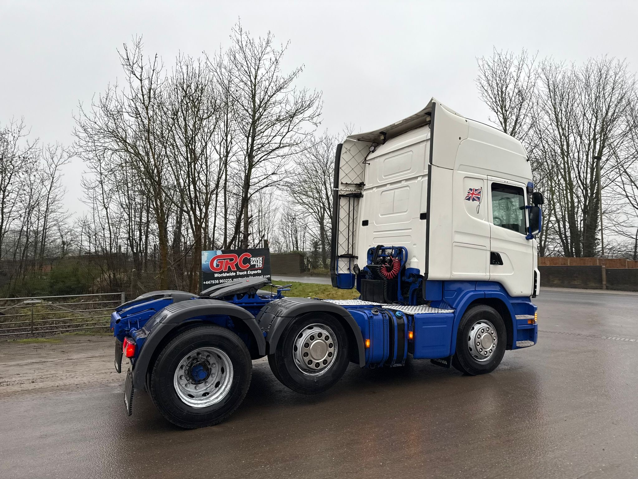 Feef7de1 D7f9 421b B998 968f0473363a