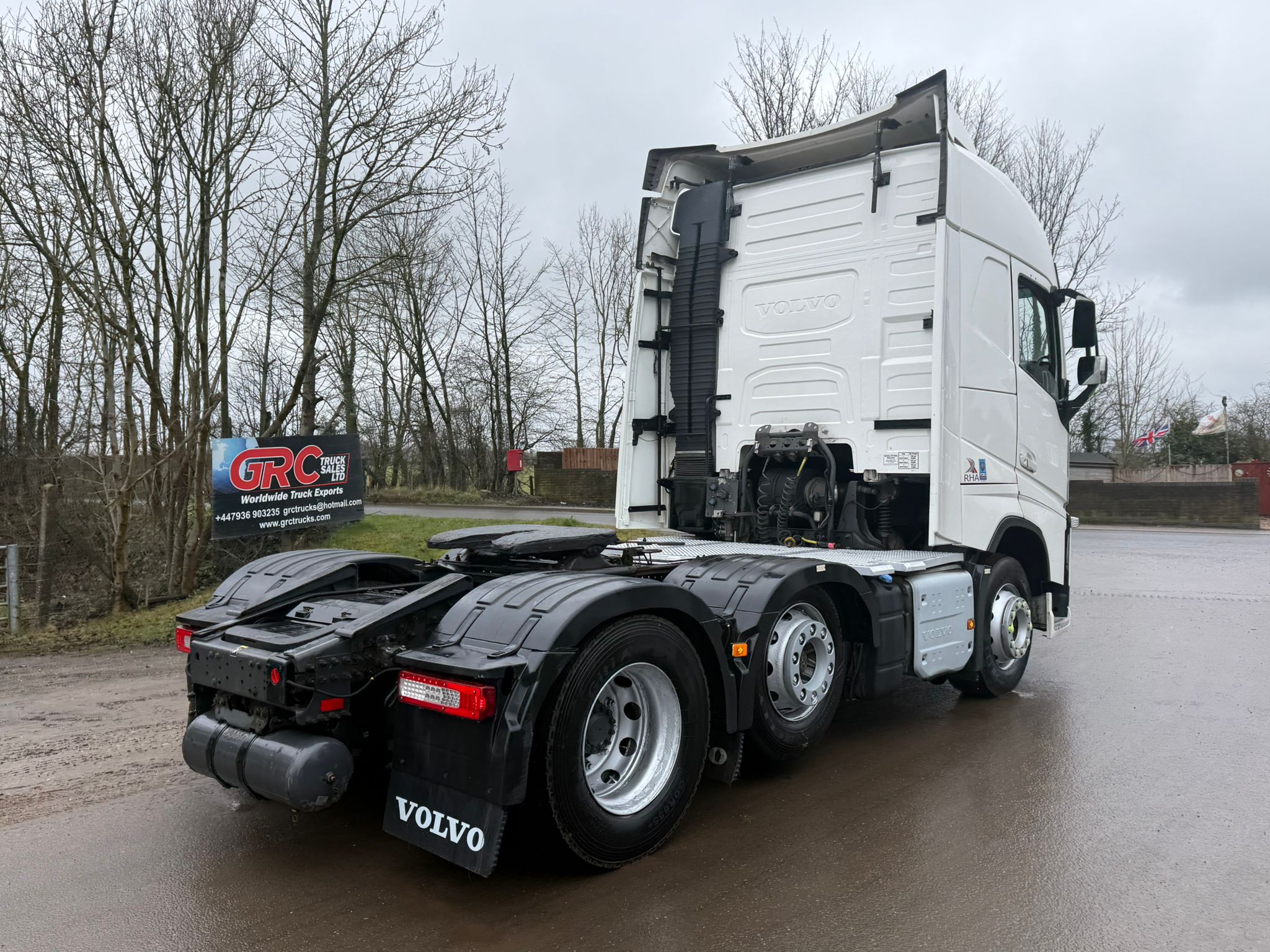 03D5944E 660F 46B4 85D9 5A8E949BA6F1