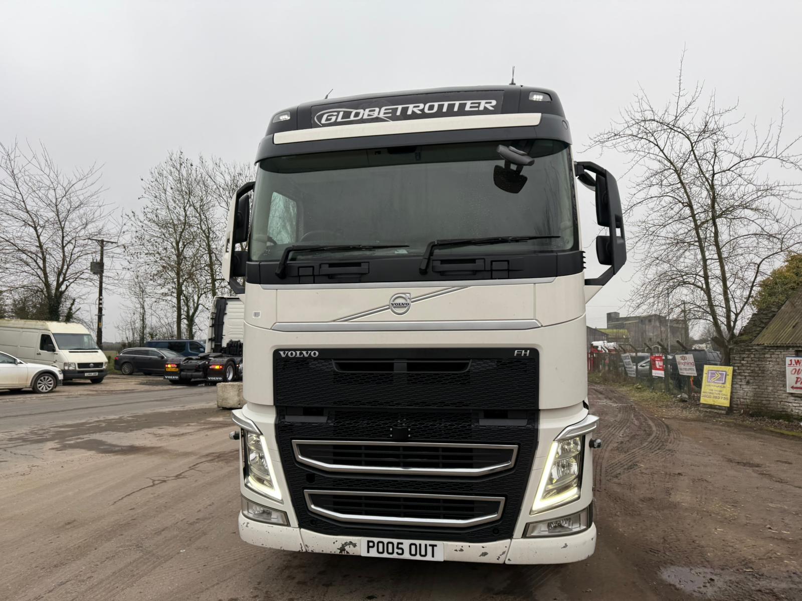 0d9bc8d3 5990 4c7e B948 C2b7c1fffe8e