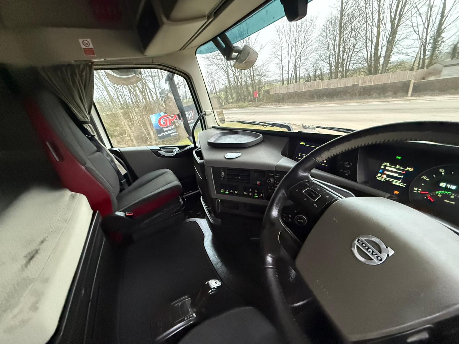 21dcf4e6 98e3 408d Ad58 F786bc3a7059