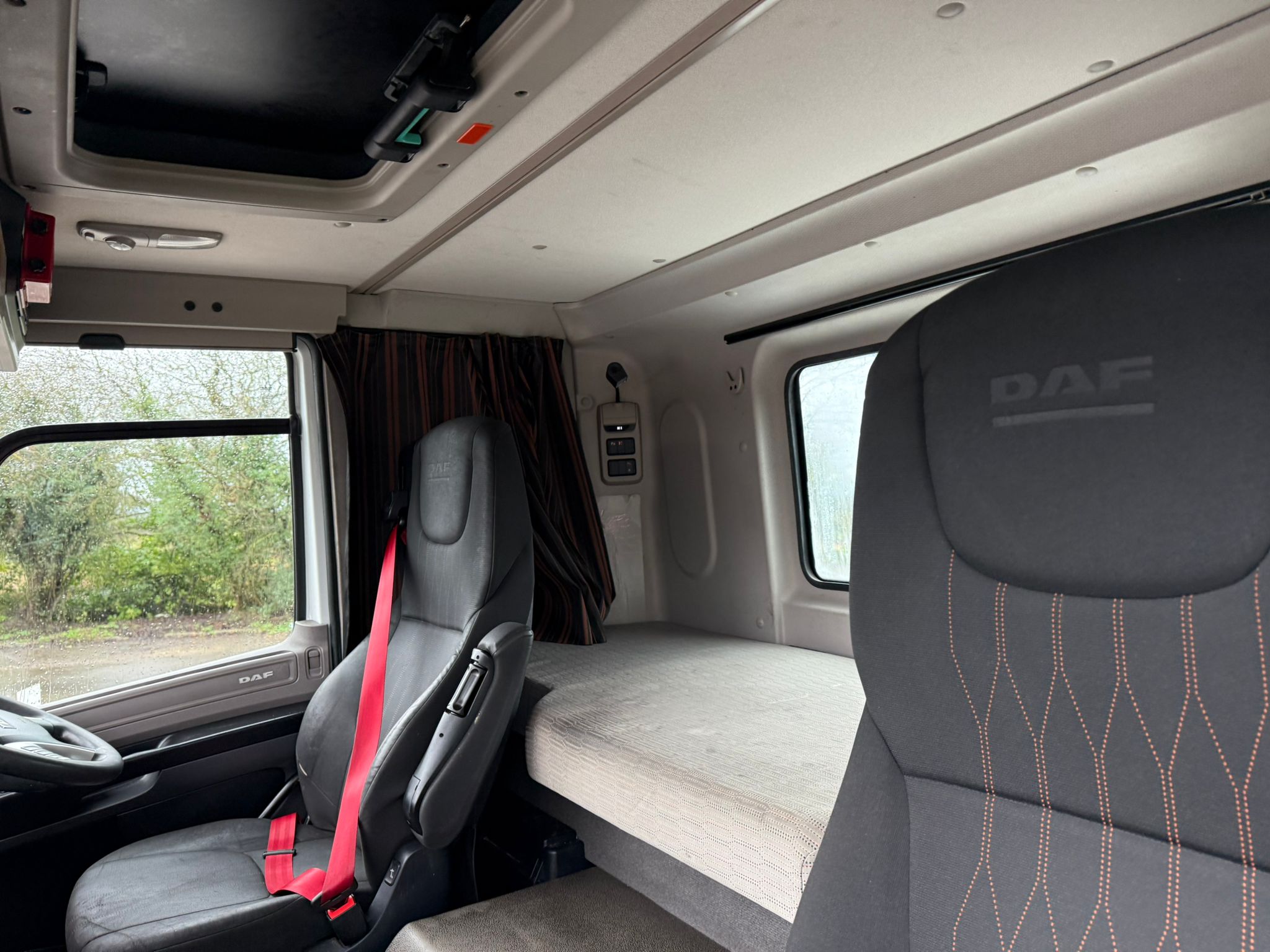 240A7D08 5D99 4490 A313 0022577B069A