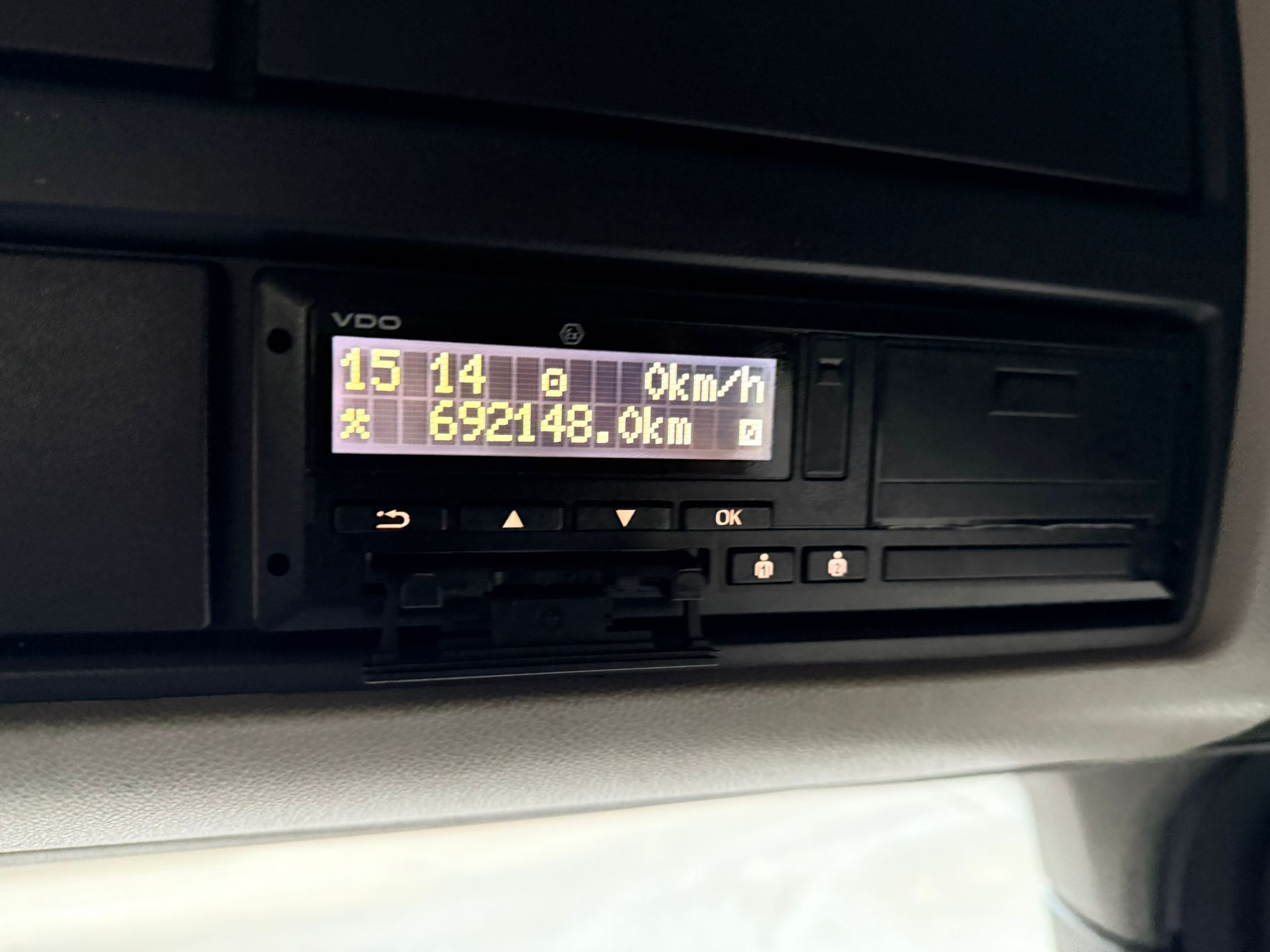 519669e4 356d 4203 Be82 901f4fdd41fc