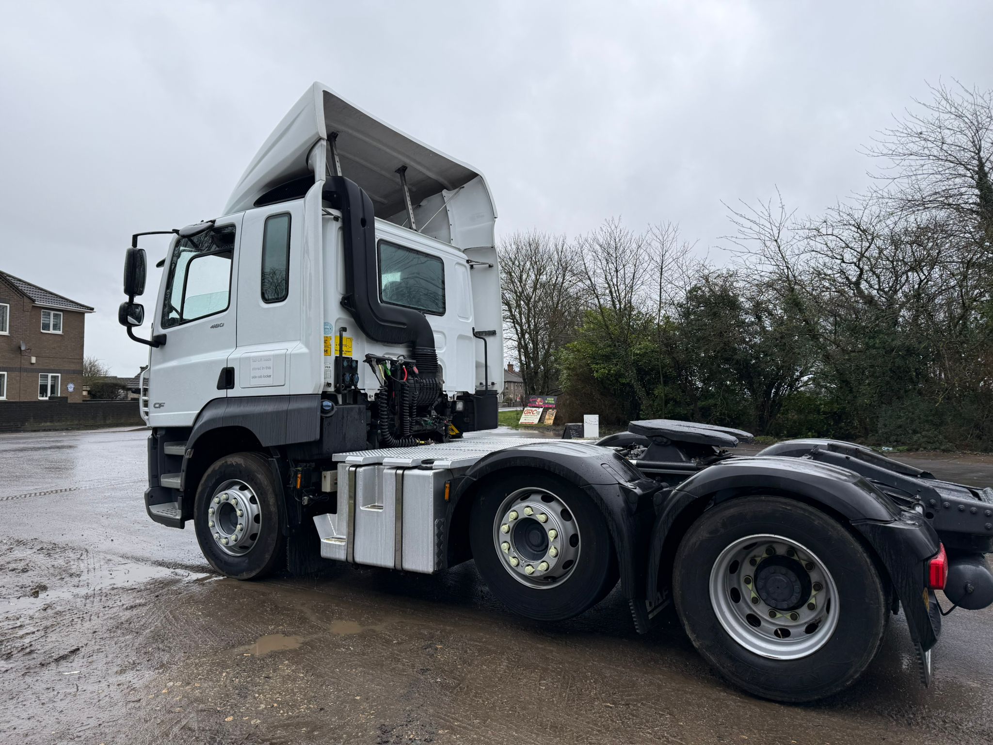 54AE655C 35AA 44DB 9FBE 2F43F154508C