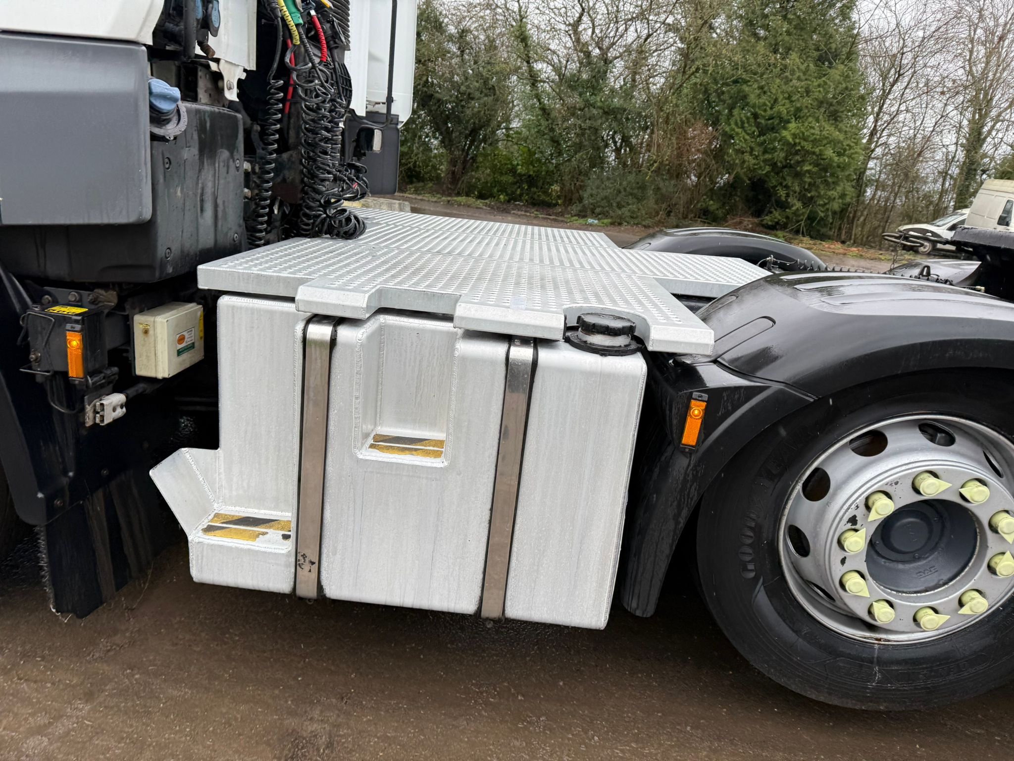 584D5996 4199 45F8 8B19 CA00467307BA