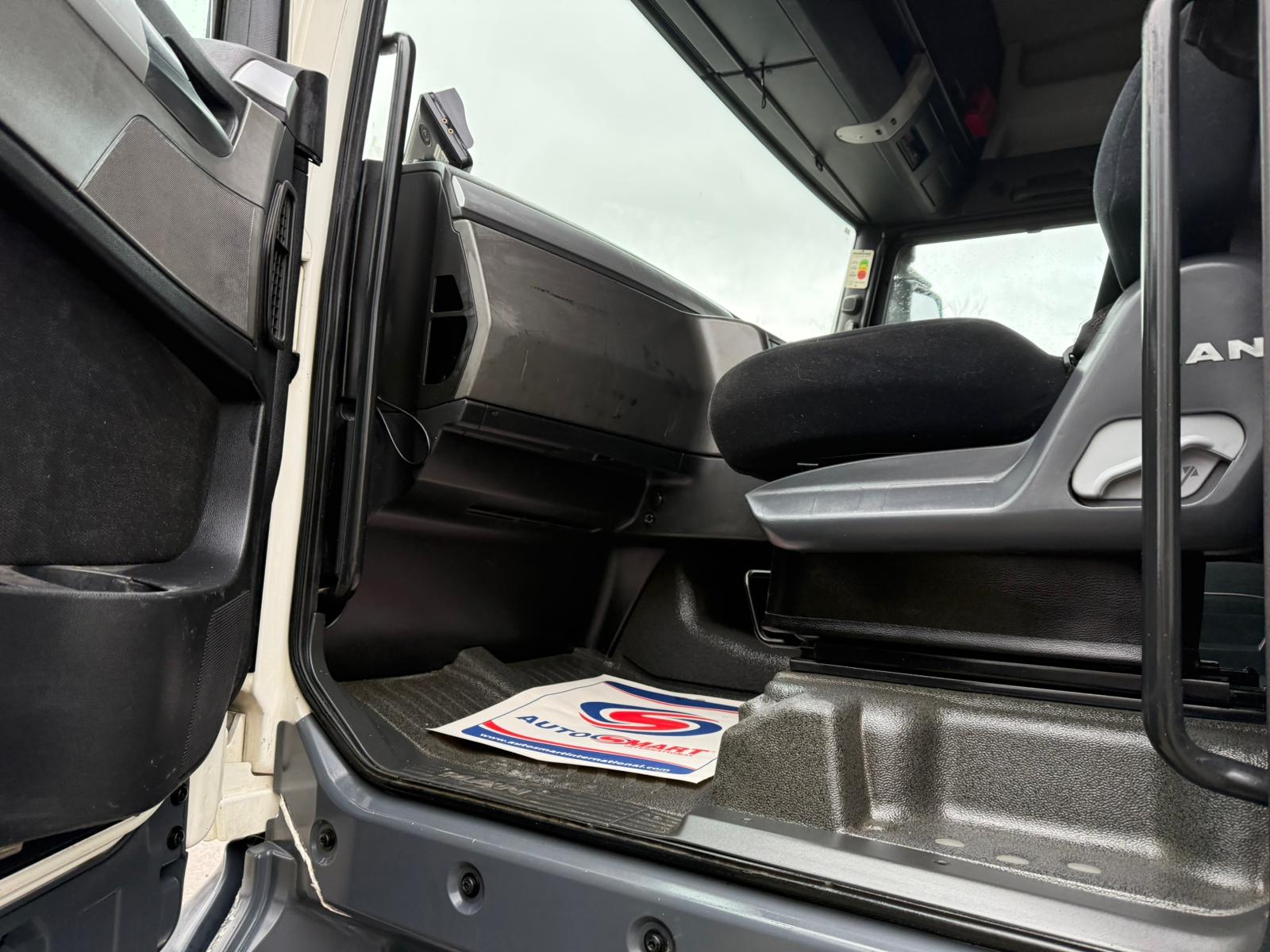 720D2FD9 9EB7 453A 9268 F144306E7B5F