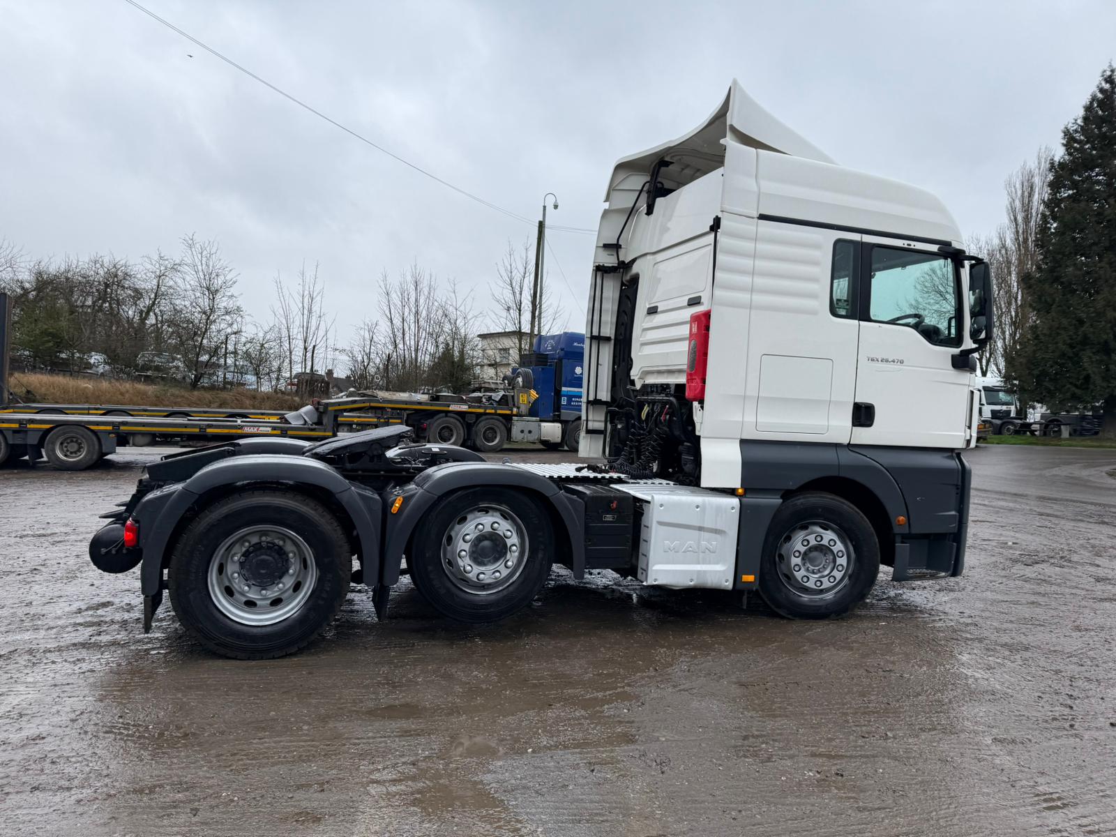 77F1182E D9C3 487B A577 8E9438D027EF 1