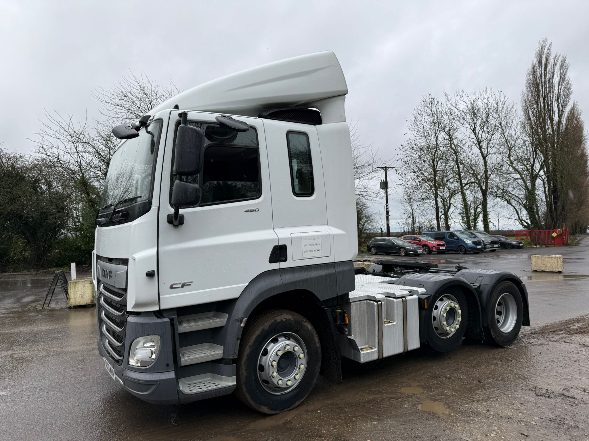 83A372E8 C587 4D8B 8395 437F8697E97A