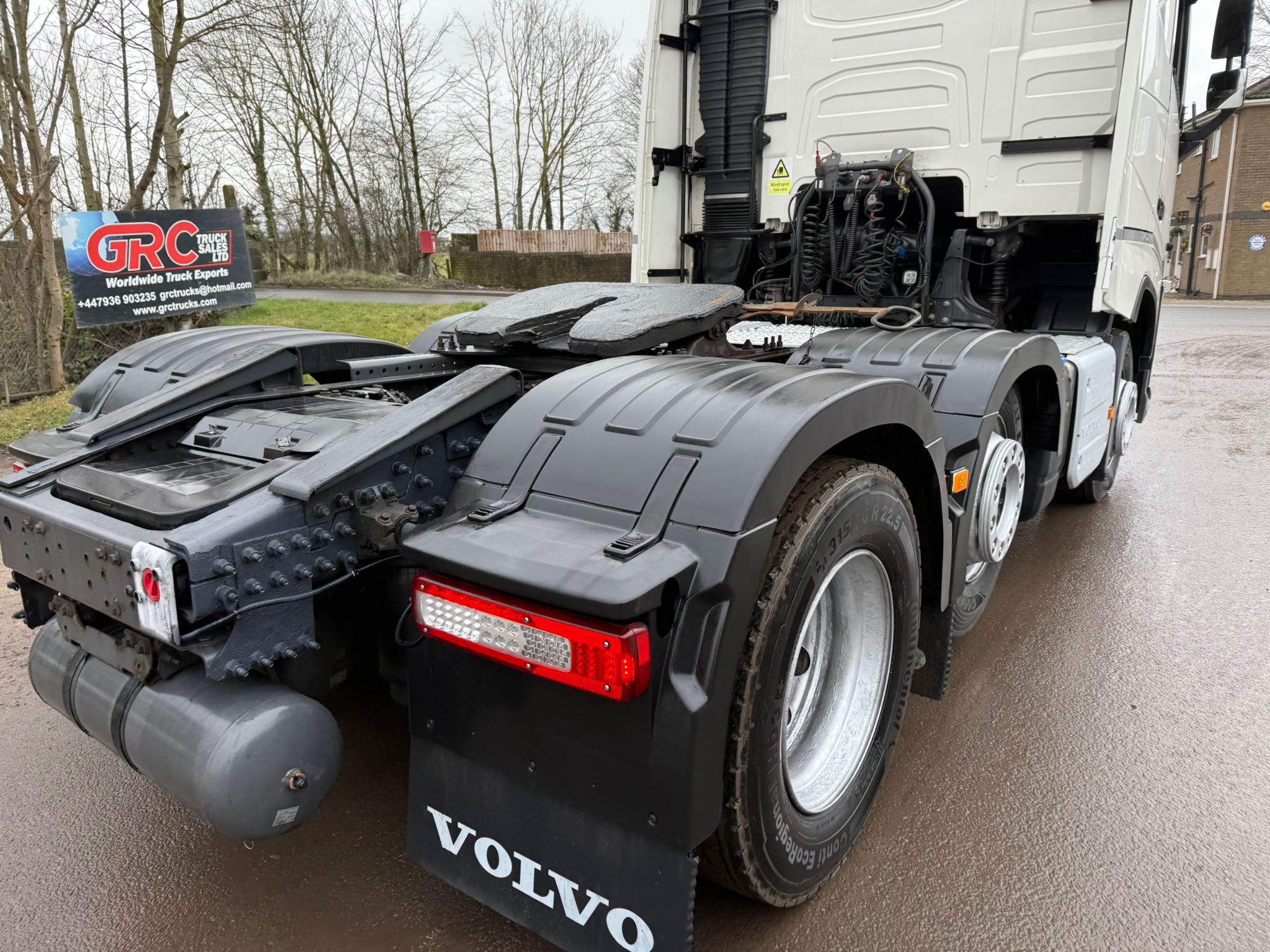 867F6227 2BF9 481A B4C5 617A16B745DE