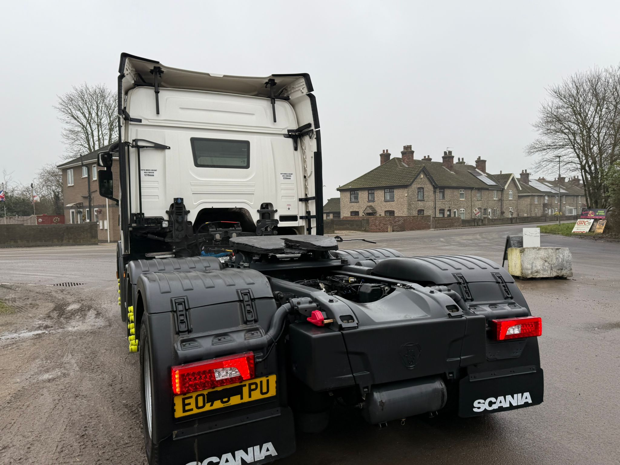 95991f66 F2cf 4454 B2d4 58f299f254d0