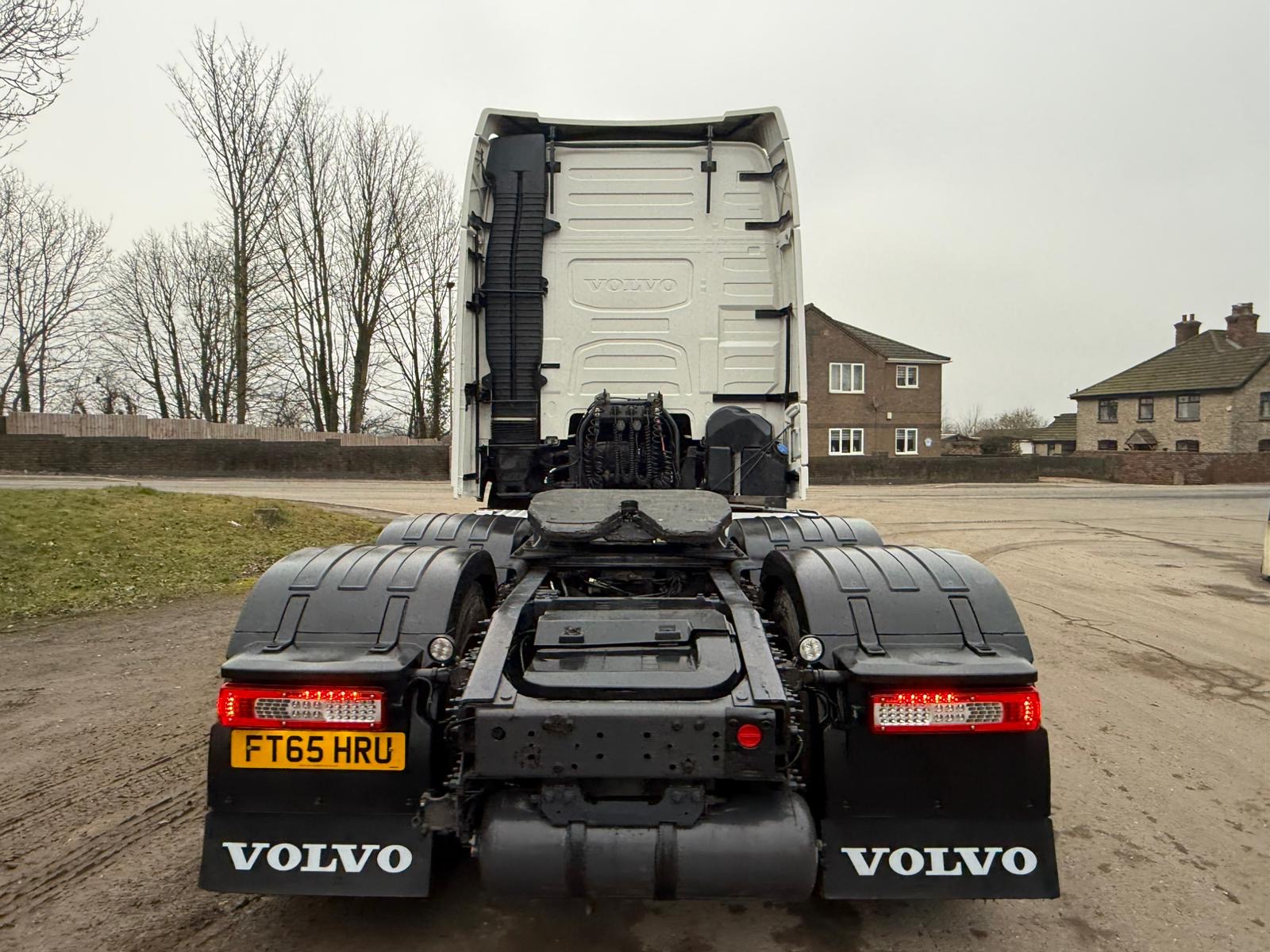 973a685c 7f67 4259 9875 6b66c310cb1f