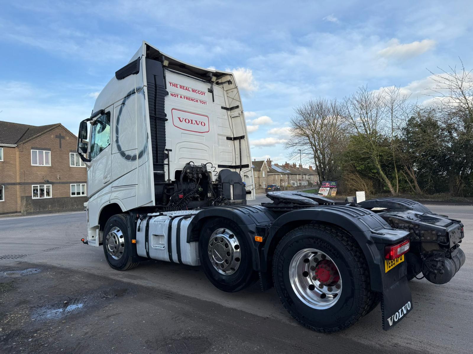 AC7812E7 22CF 4AD1 9A6D 283111E06A86