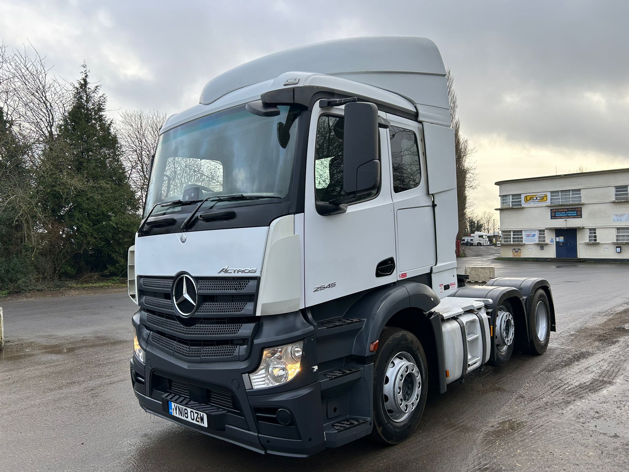 C163D22C FB1F 4628 AB70 05B61343D5FE