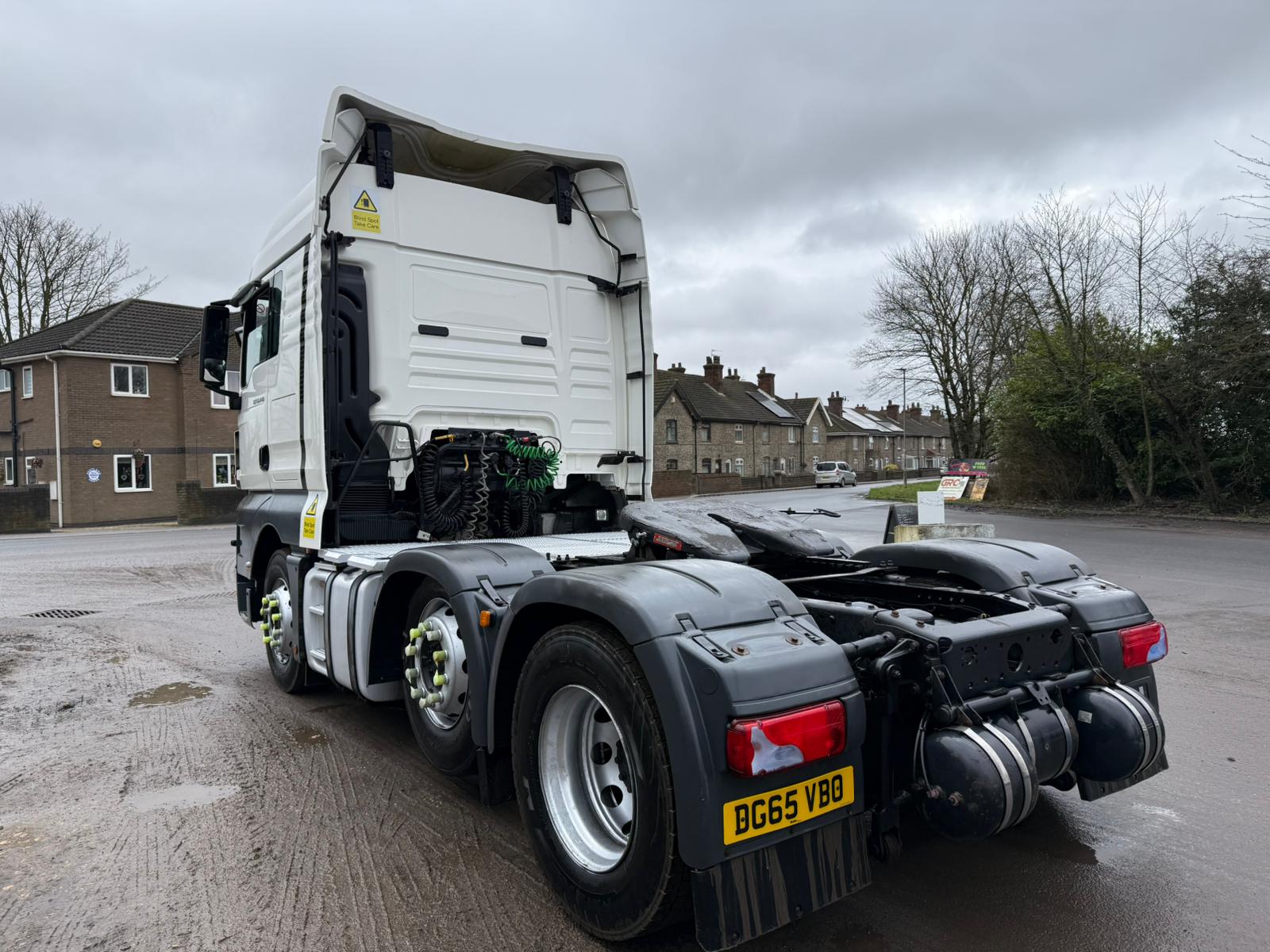 E901259E 22C1 4626 83DC D52B1CD2C79F