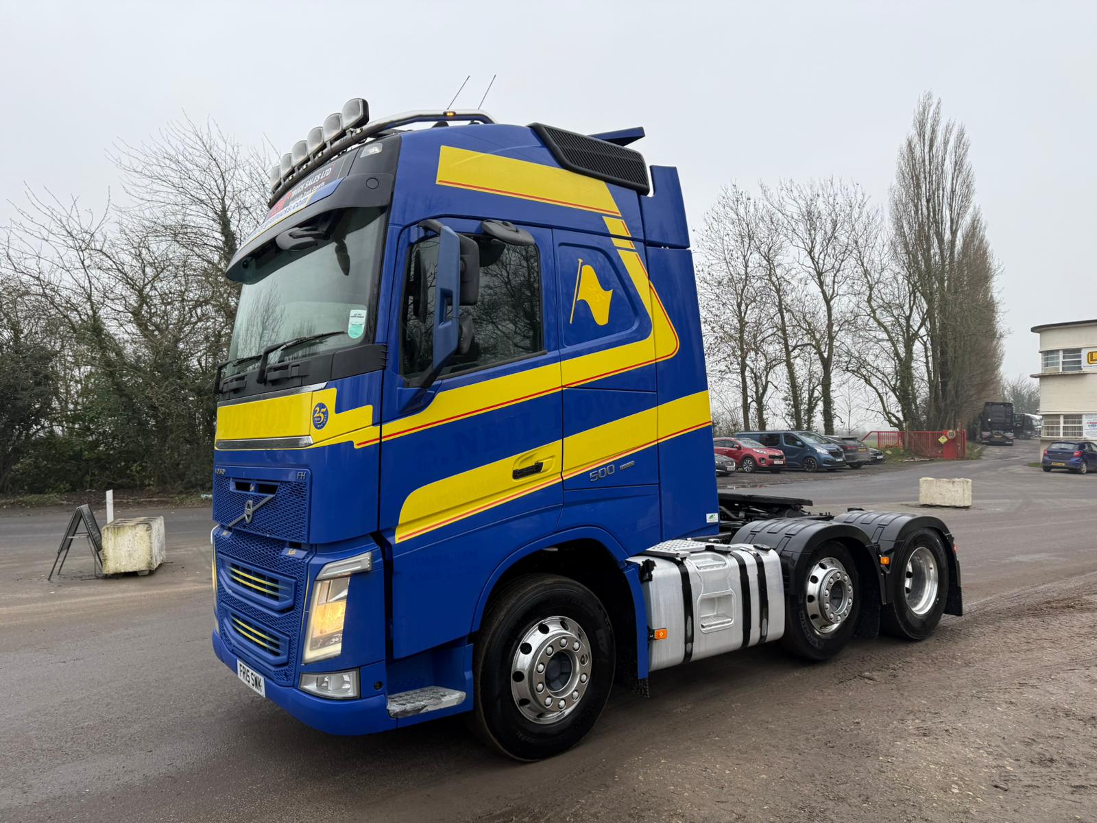 EBD54B35 DBB8 4721 9937 F1F82942E399