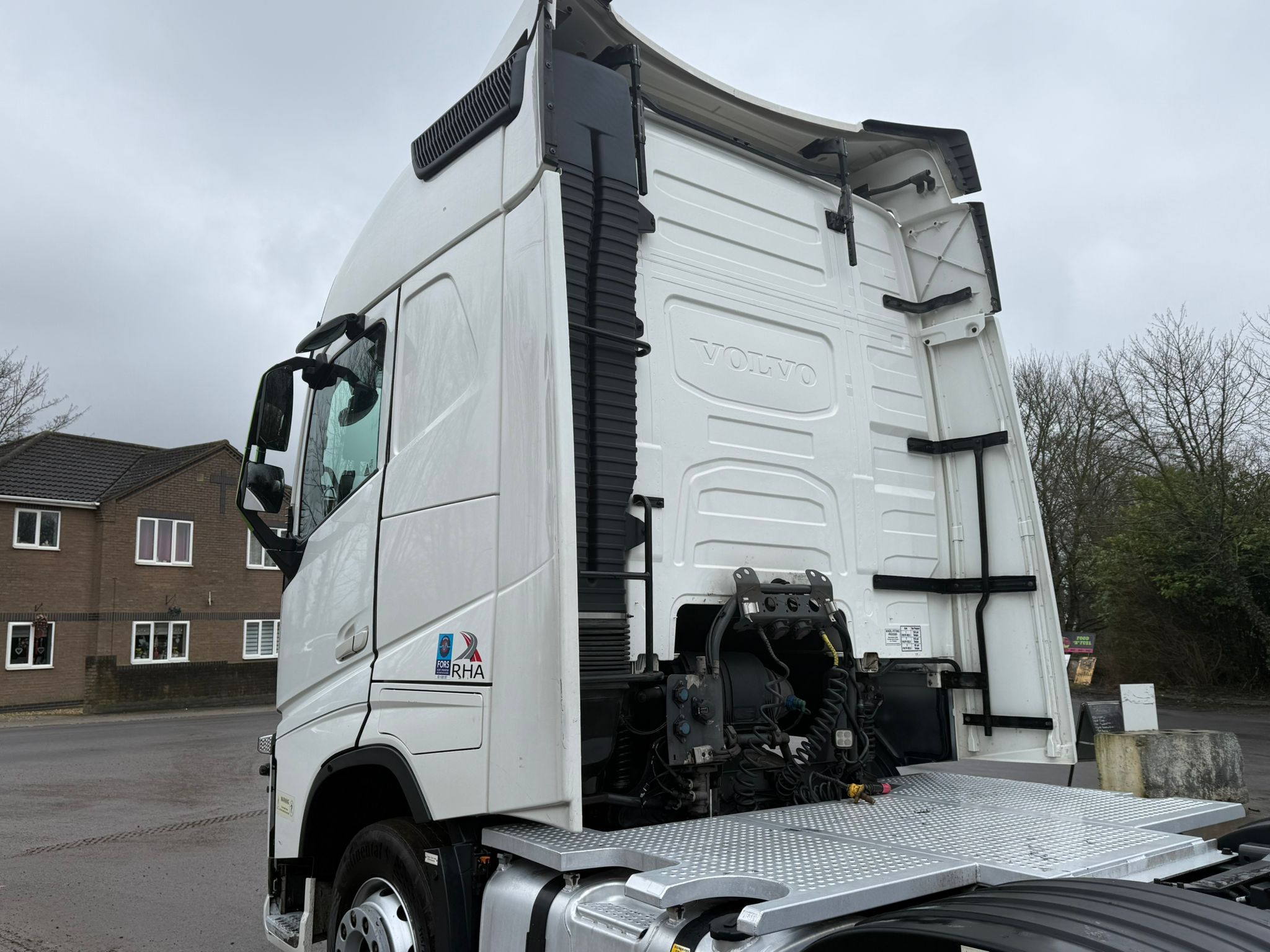 F6978B58 64F4 4F76 A55F 119C8F3A4CCB