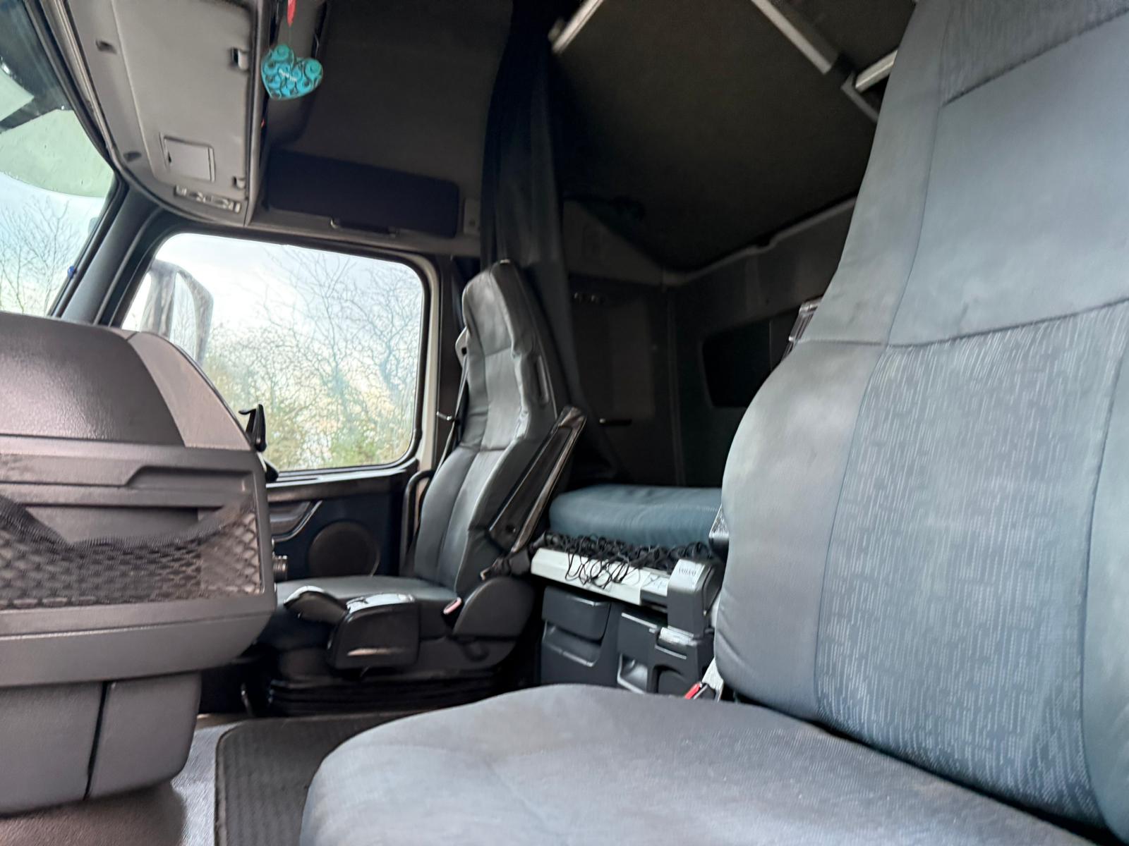 Ad7fd2c9 B1a6 4bcf A76c 05095fd8f10f 2