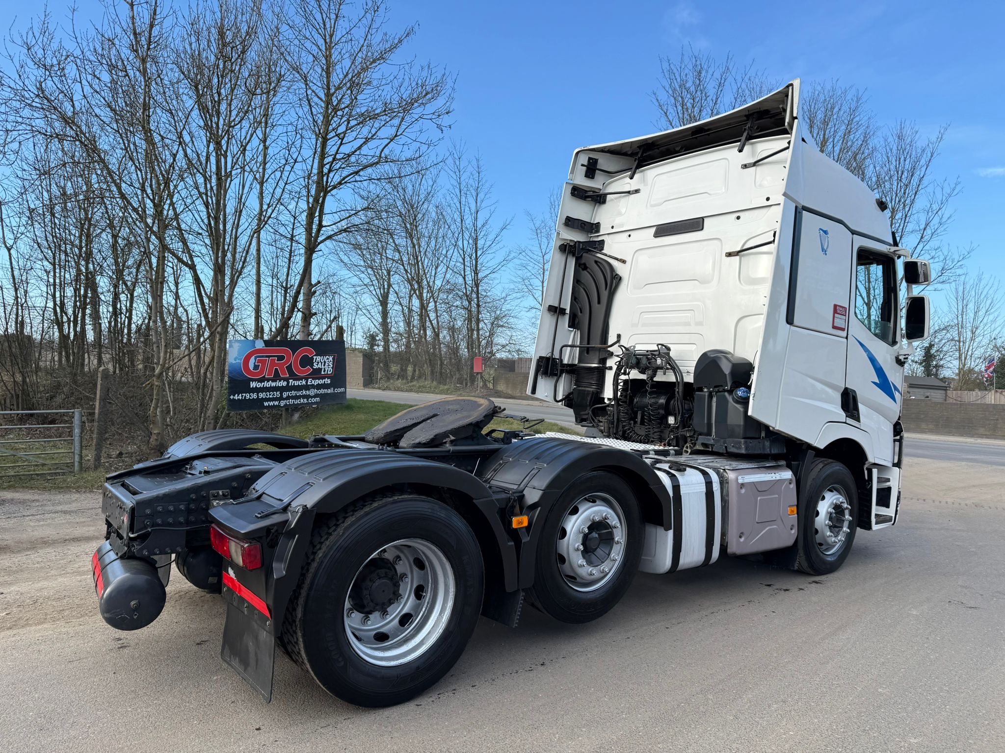 9915bfc9 9cab 498b A6f6 73873e3c318b