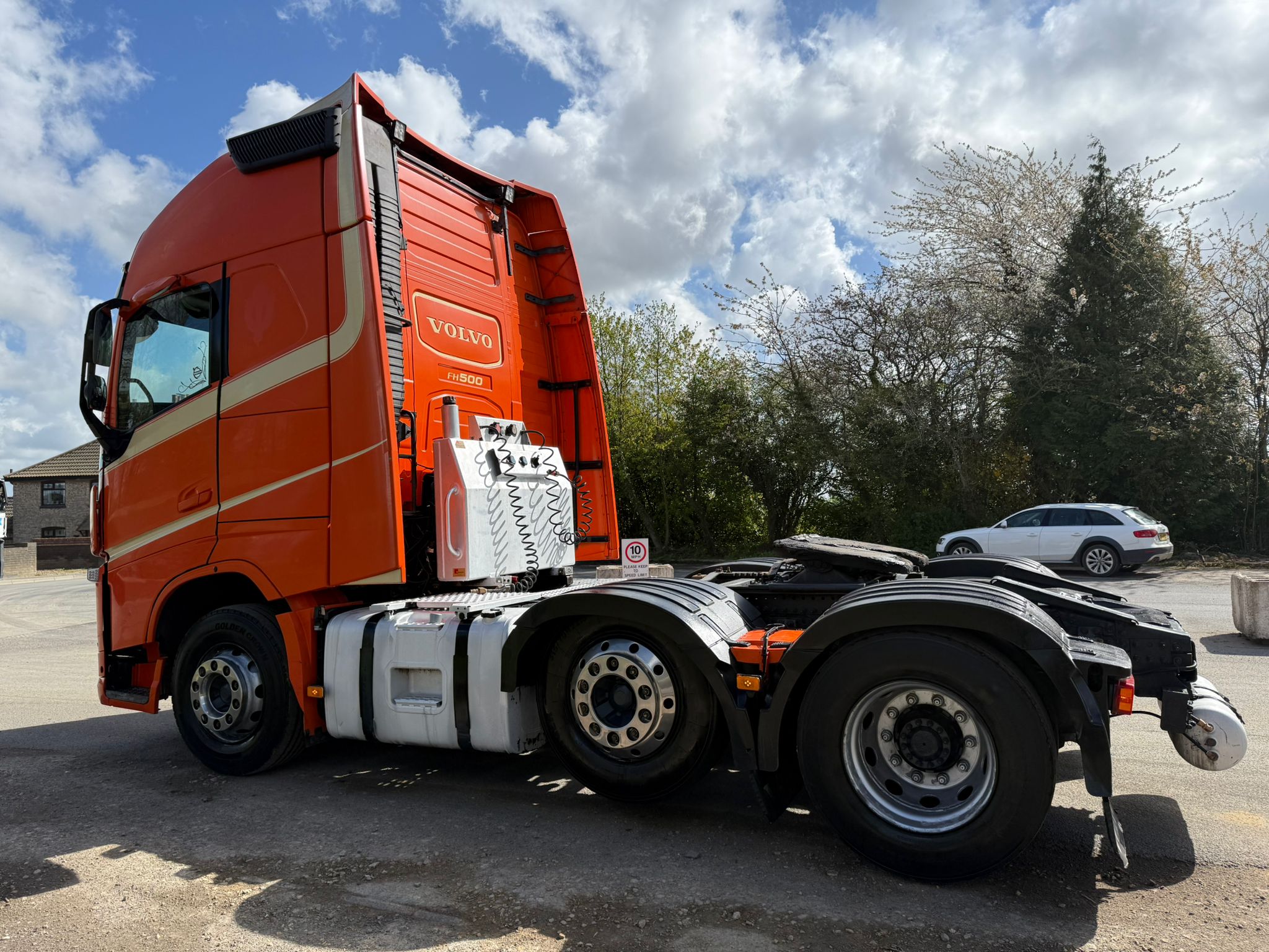 00D2EA9A 0DE0 4B30 8E3D CDBC7A912BAD