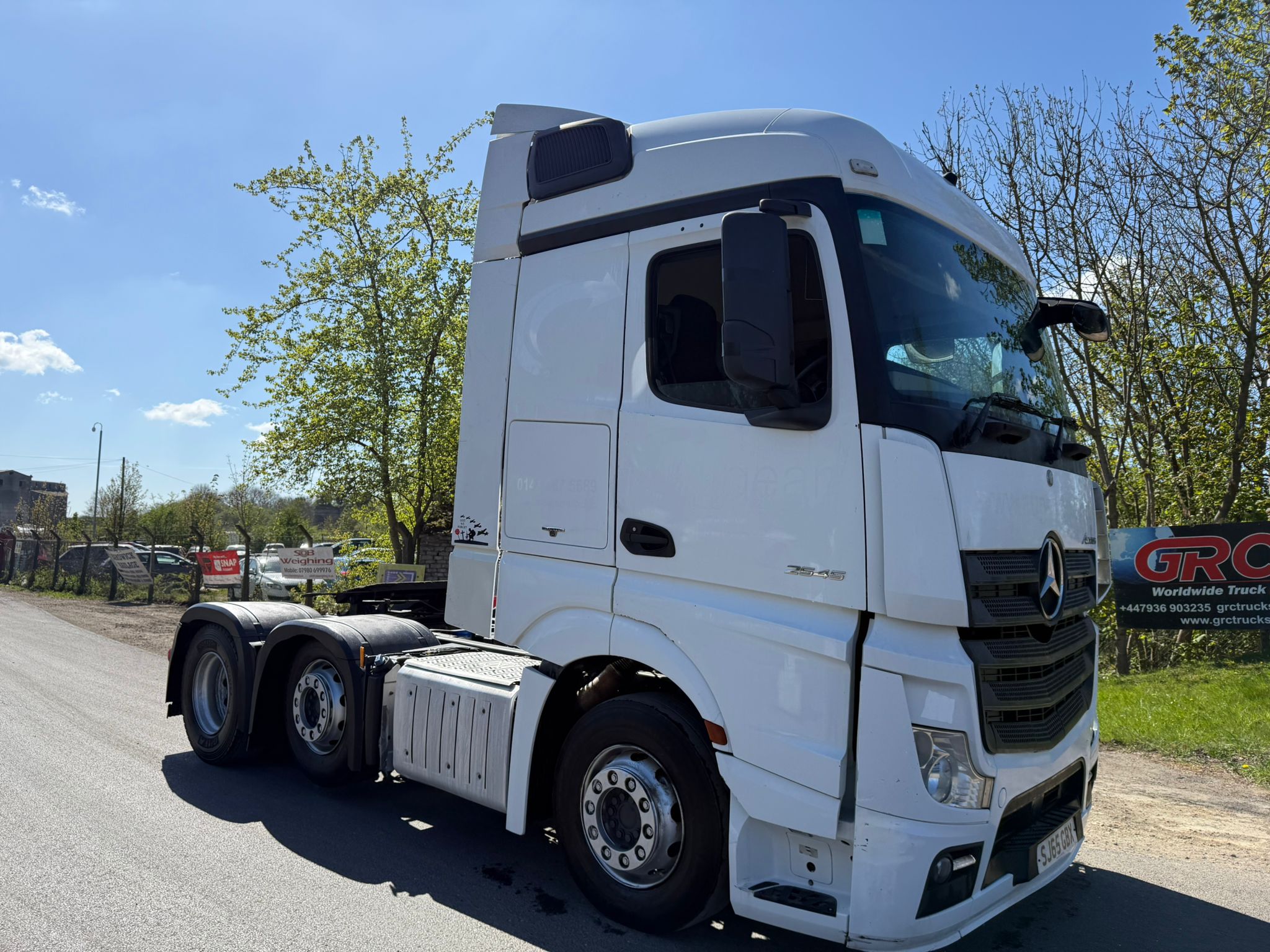 12070942 E1A1 4E93 B9AF 1FE38FE652EF