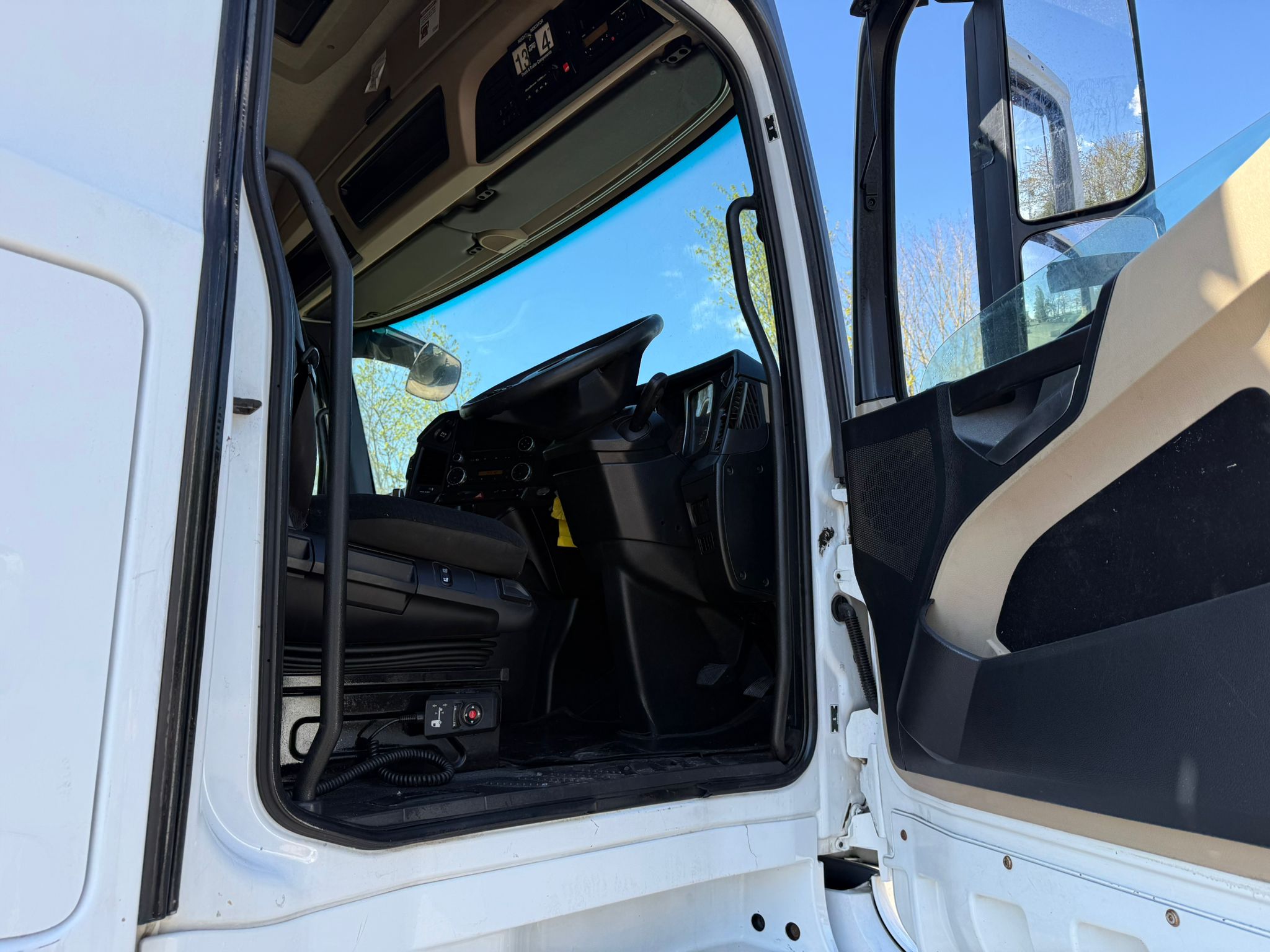 170D530B 7A90 455A 8124 FDC6DEDB0B83