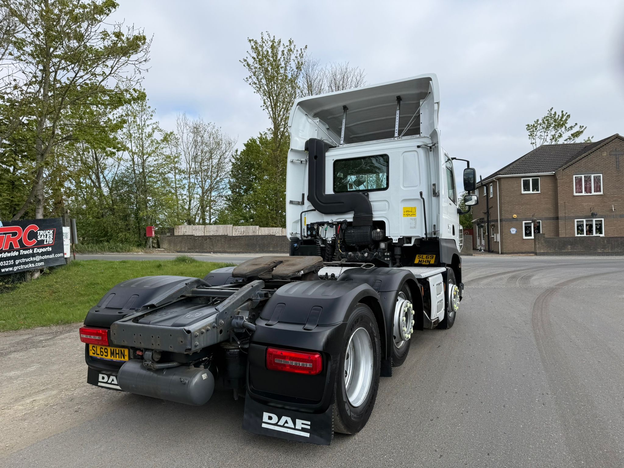 1e7e81ca A9d3 4149 A282 921543398d96