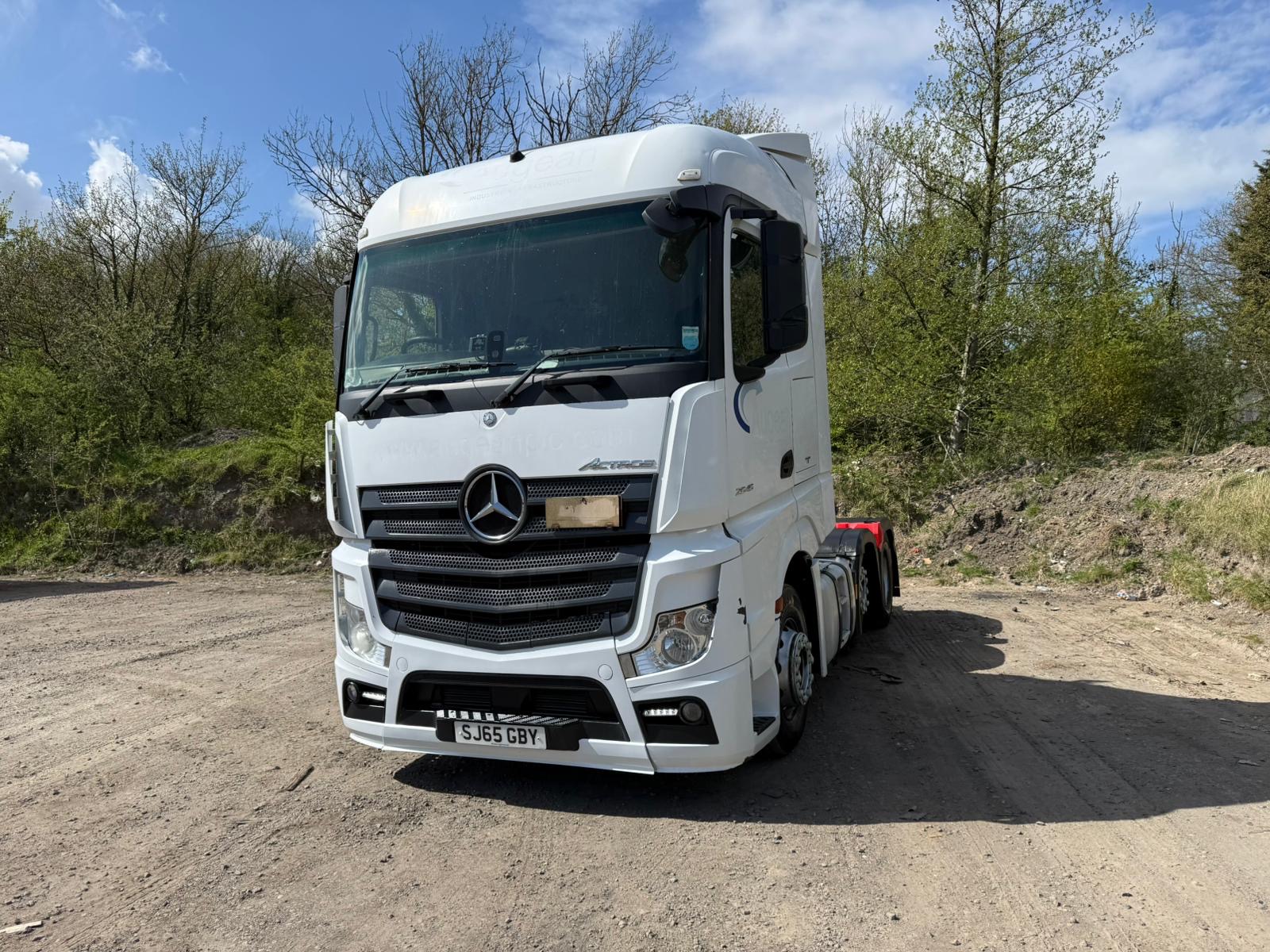 25734129 54ff 445e Aa34 Acc0f5d2cd92