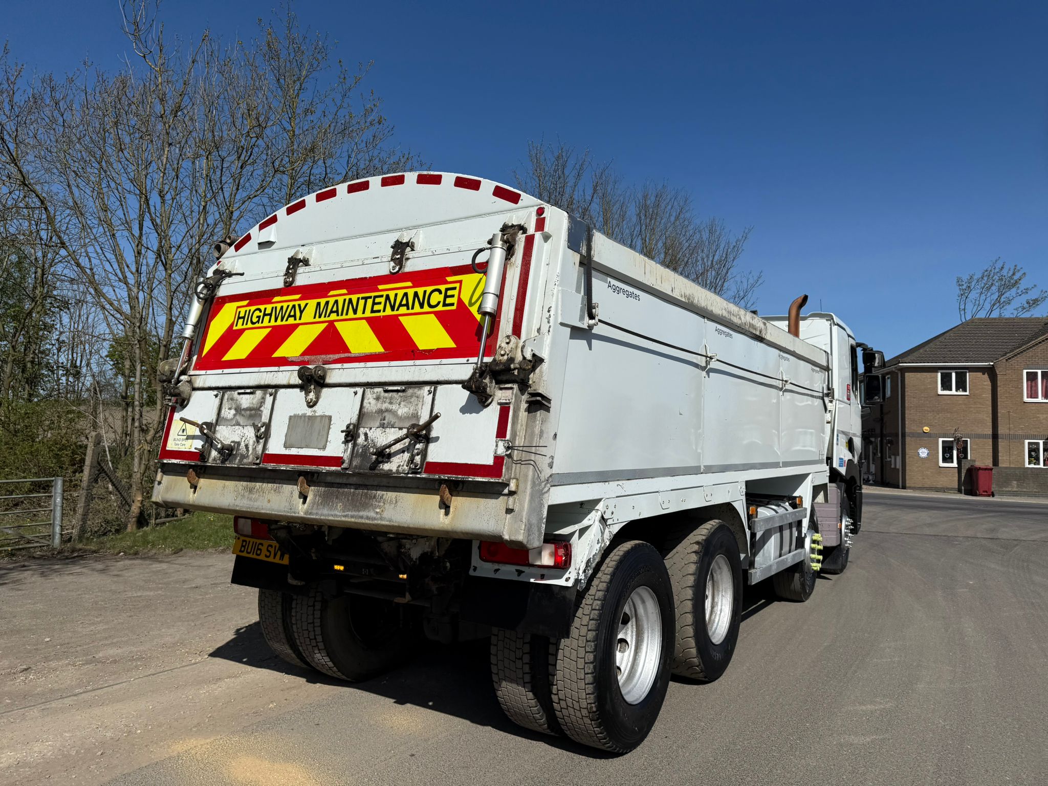 25B848EC D15A 4B0B 8212 4094D986D029