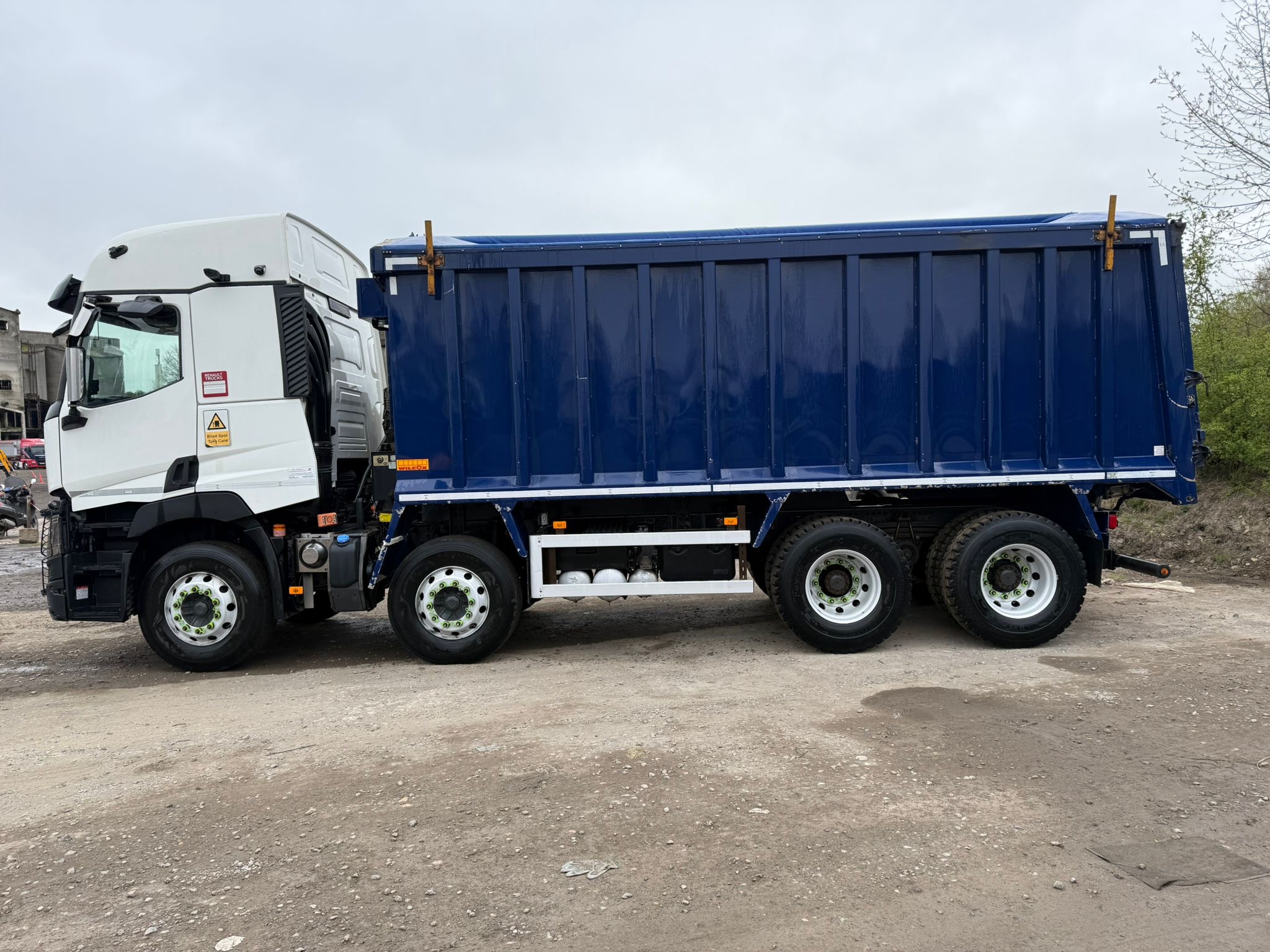 264918ea 2e73 4e42 8bfb E99d3263e0c4