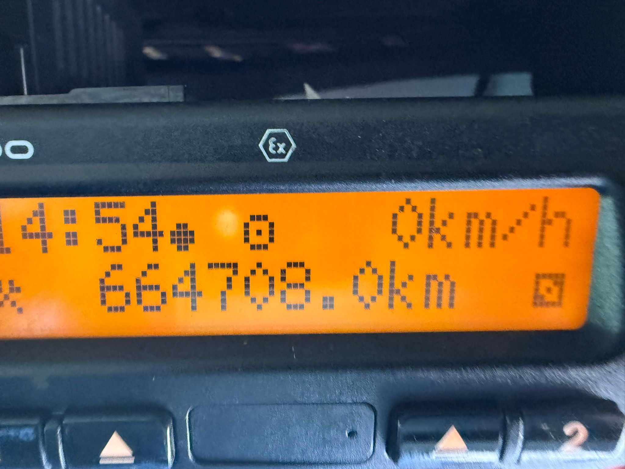 276EF83D E58F 4FE4 80E6 30F61230947E