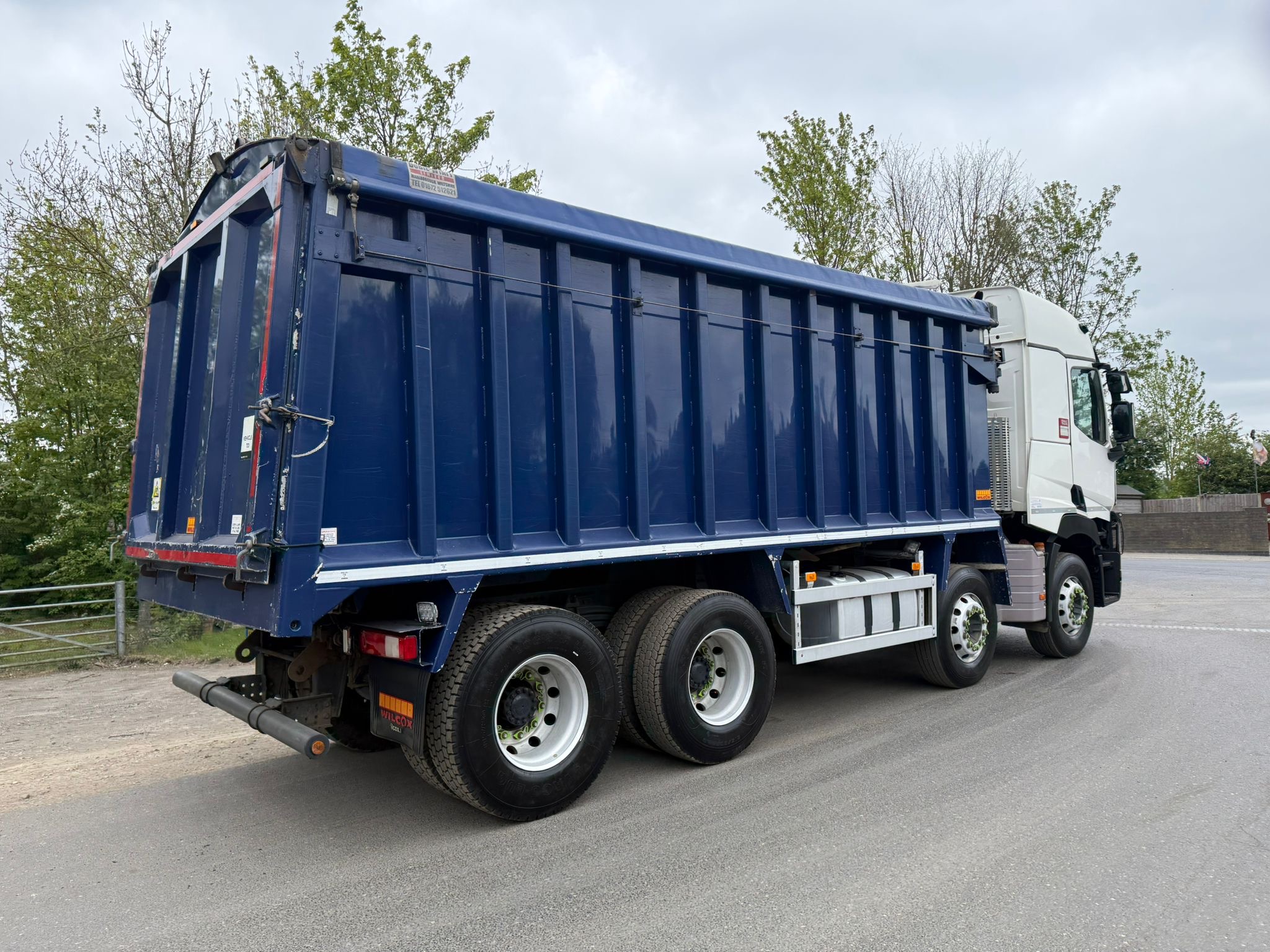 2ad7e7c3 5ade 4182 8ac8 Cdea95e5400d