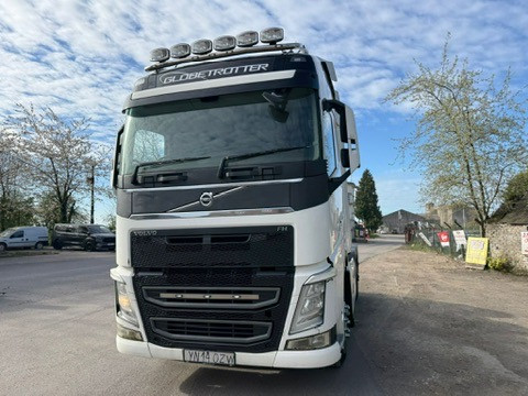 385115DC A9D2 4072 8C08 FB6BEB71409C 4 5005 C