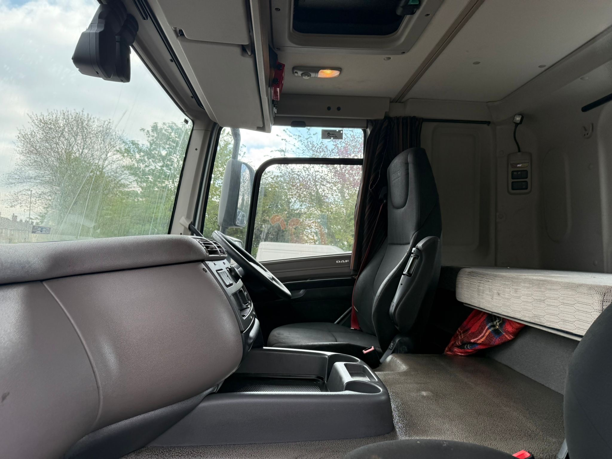 38d8b9f7 1d76 4405 Ad7c 82a374e0883b