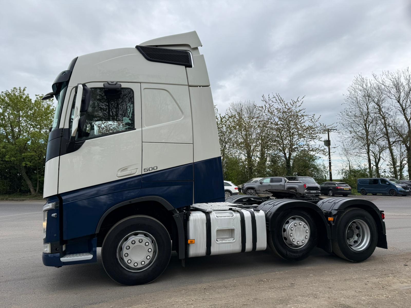 3E2B71B5 876A 4155 8364 E9692316068C