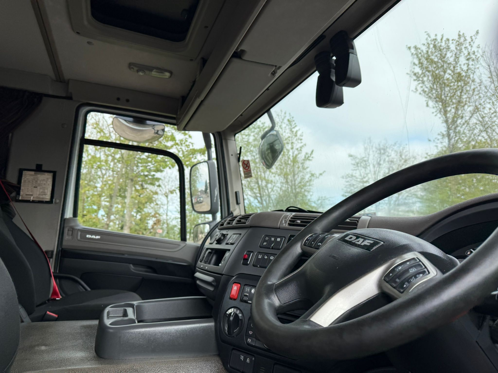 453b78d3 D620 4ffa Aff0 5301b988347c