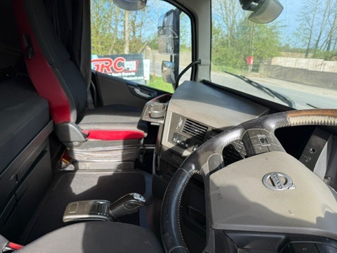 45BC3219 44A3 4E62 9106 6894D296A20C 4 5005 C