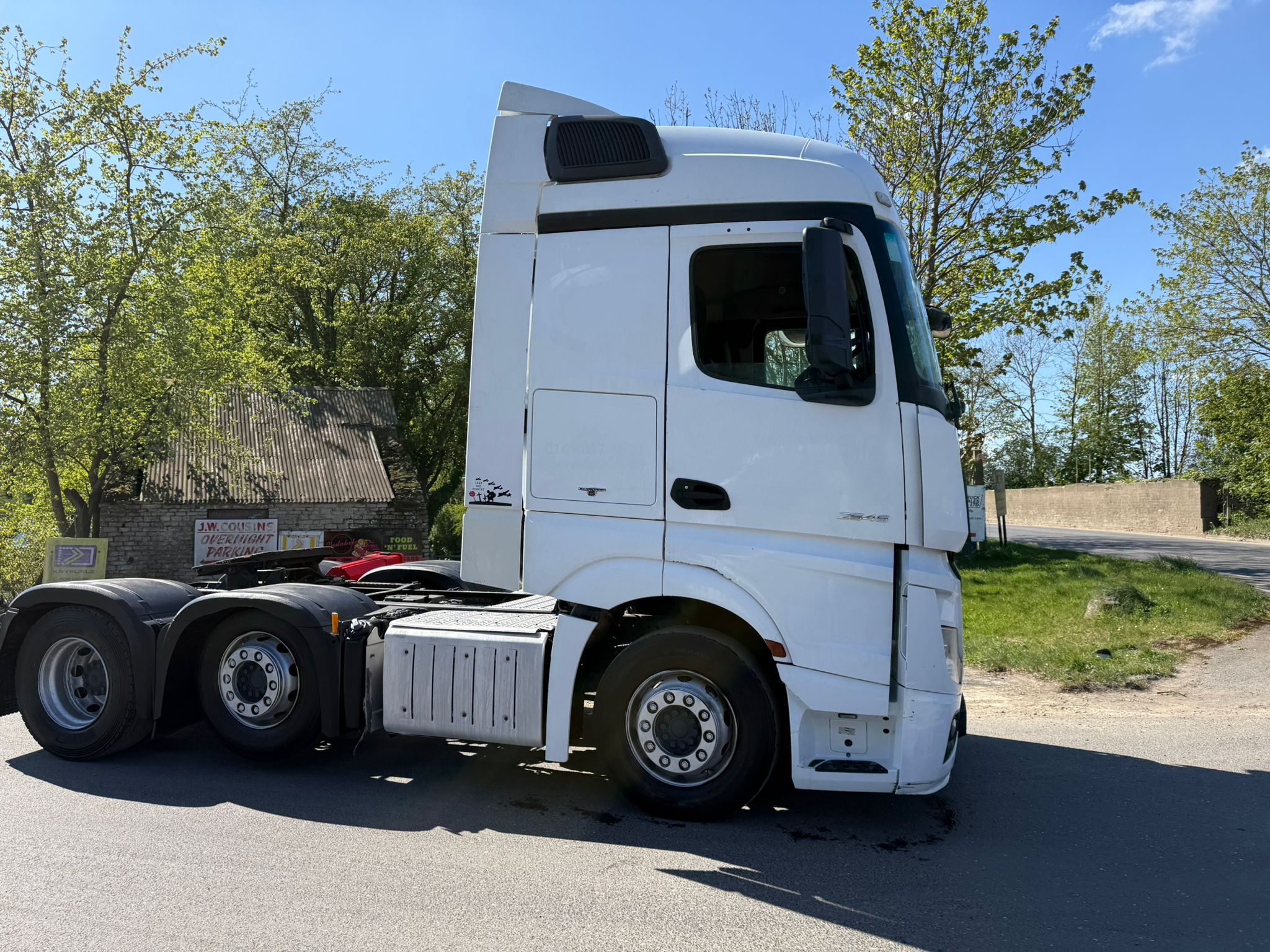 59CA6225 2BF0 4310 880E E18DB5DEC024