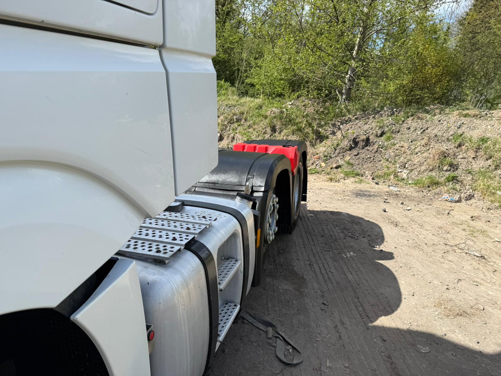 5b561eb0 4518 446f A5a8 E39fdd7b42fc