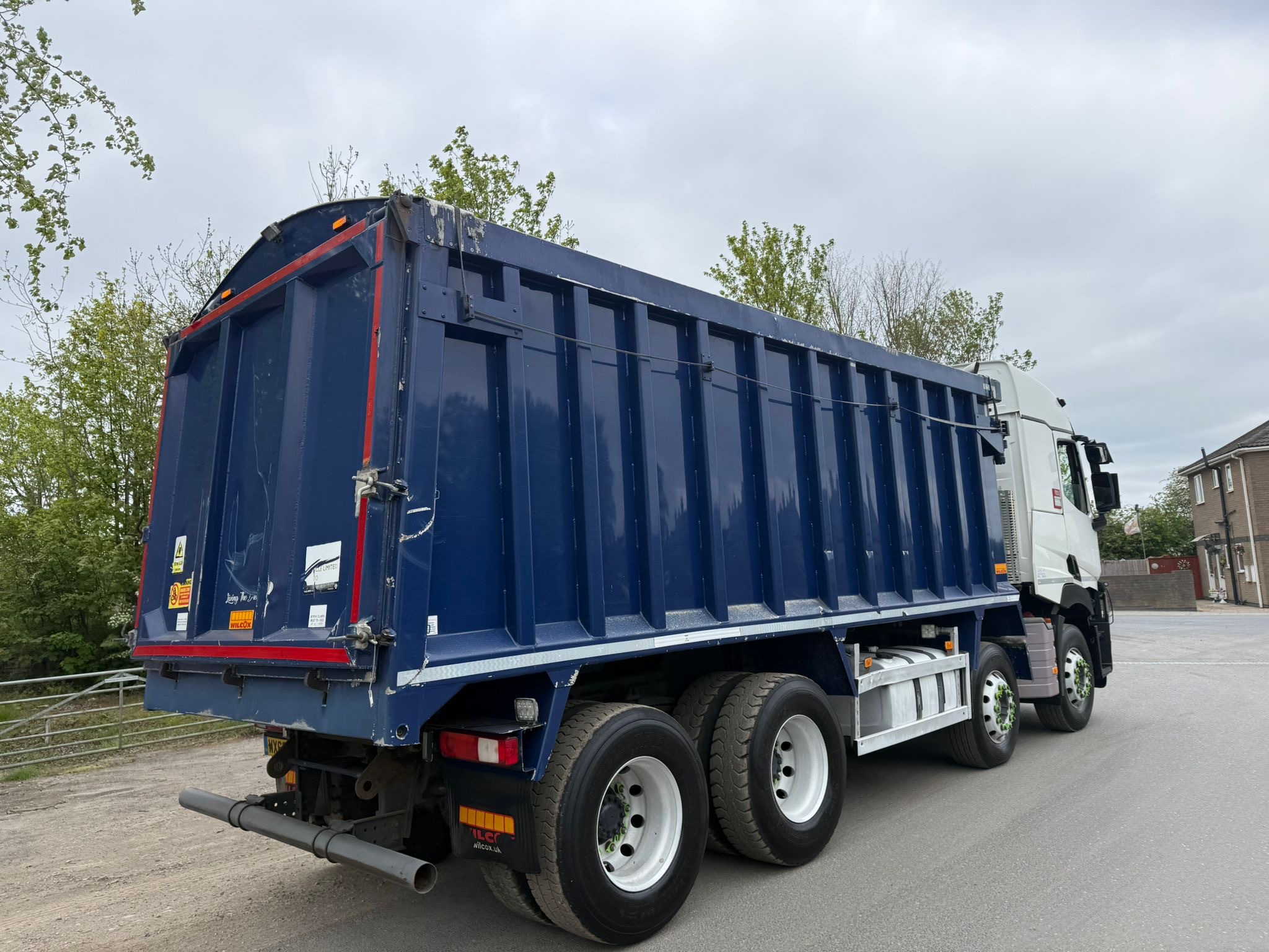 5f8fae8e 2165 4d6a A816 413c0e7c85e8