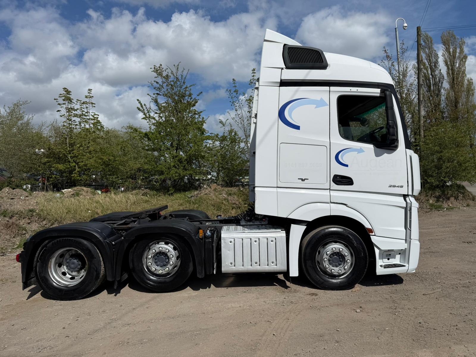 7a5a4e6d F18c 4065 888a A089625eaf33