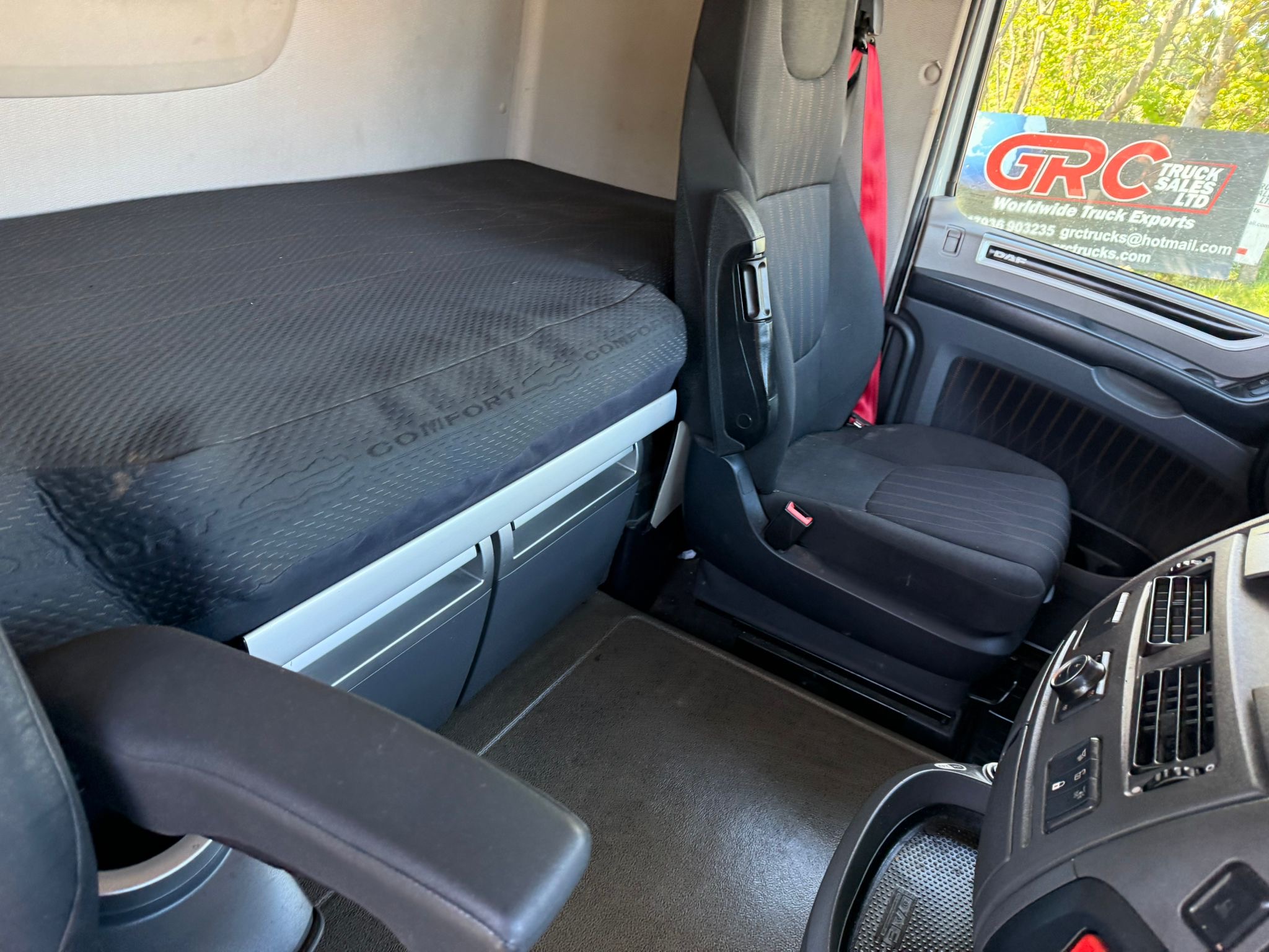 7f7b697e 44df 4c6b B4ca 18fe0f428664