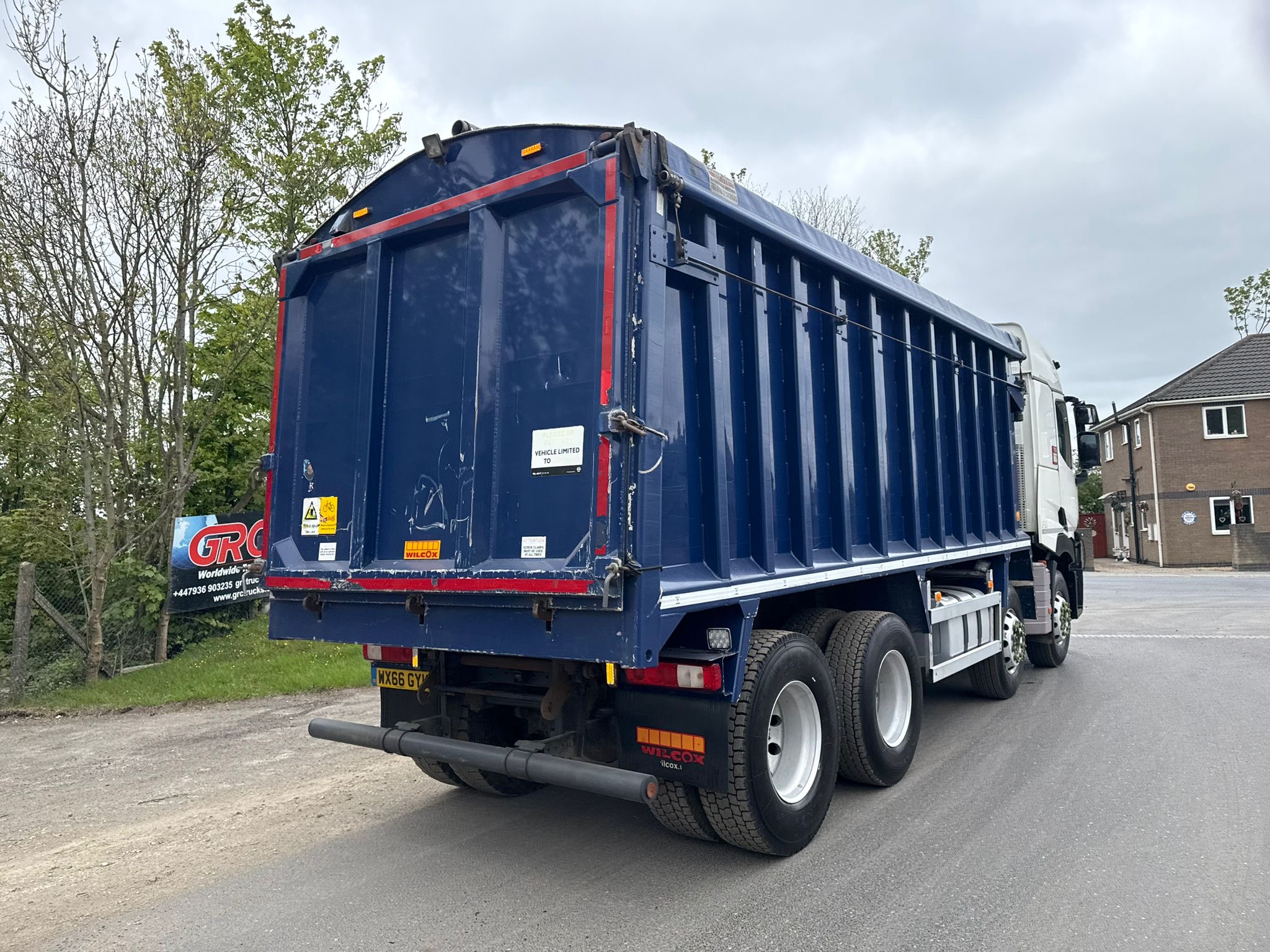 848fca4b 90d2 4b80 8017 8168ee370585